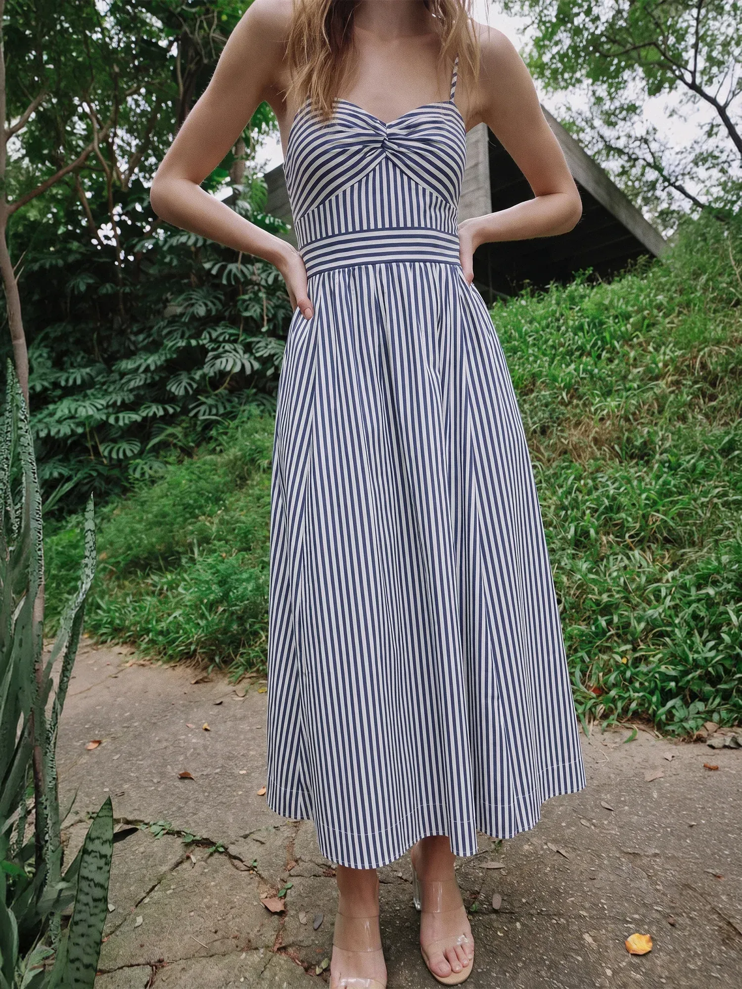 Sleeveless Striped Sweetheart Neckline A-Line Midi Dress