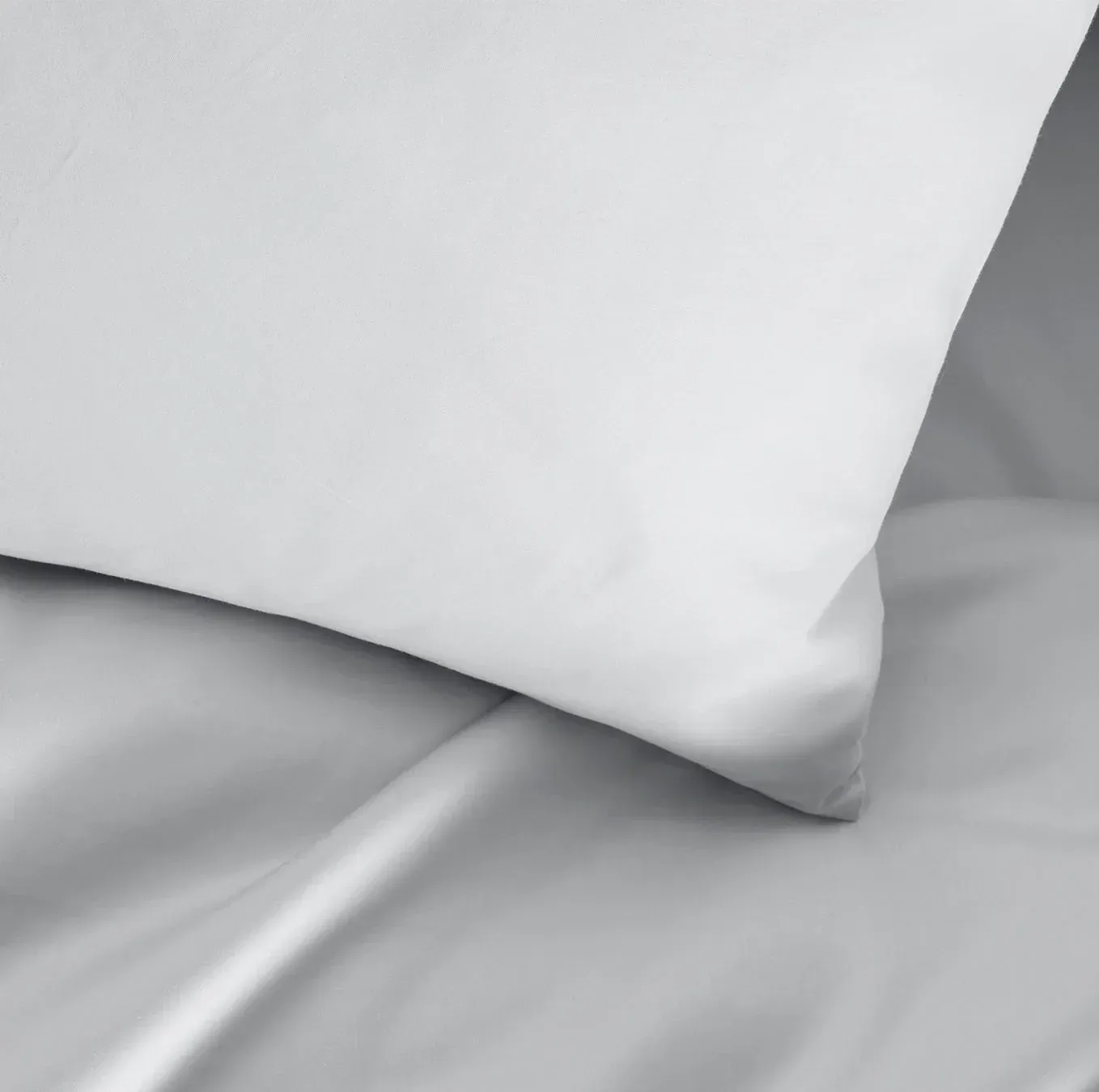 Percale Hemmed Pillowcase Set – Sky