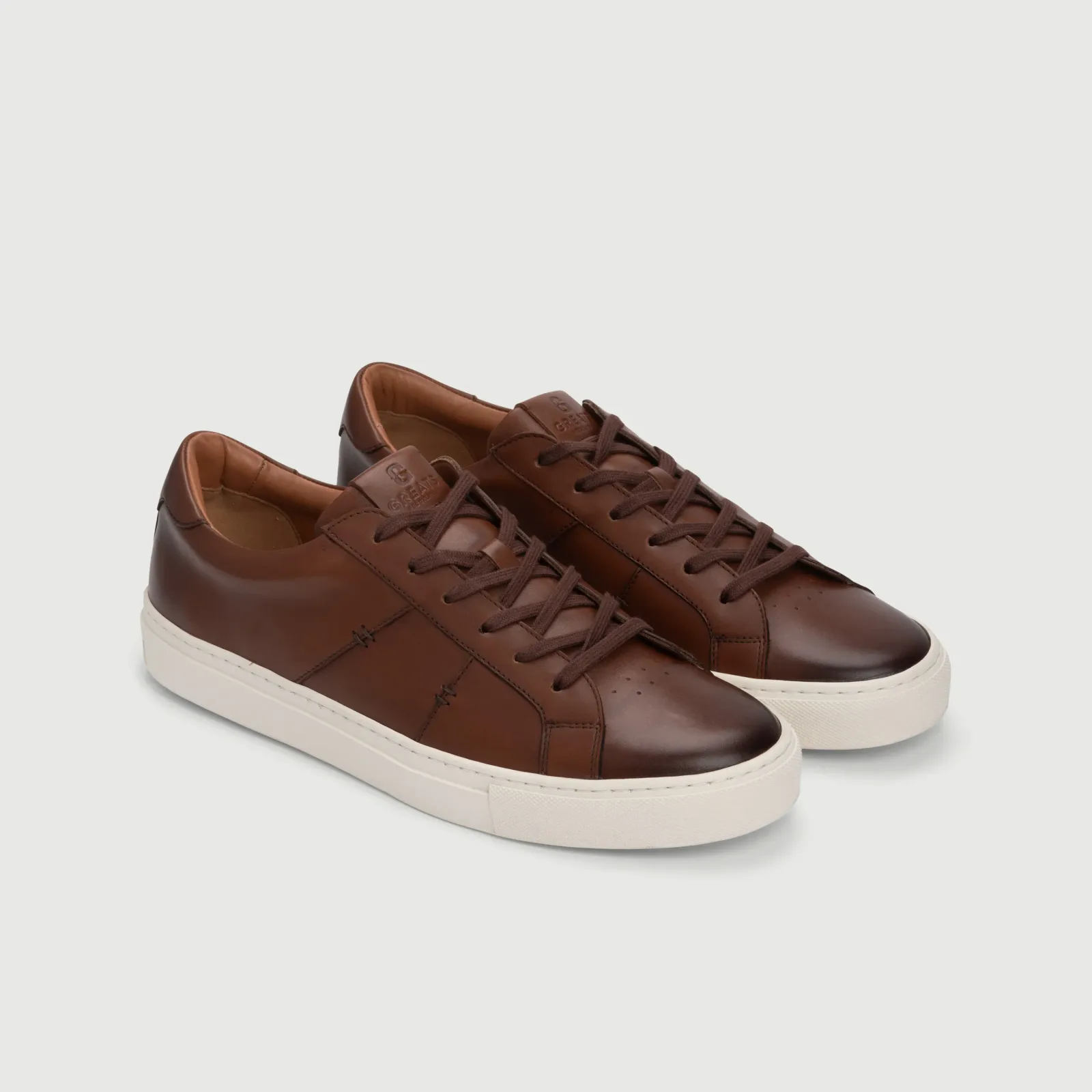 The Royale 2.0 – Burnished Cuoio