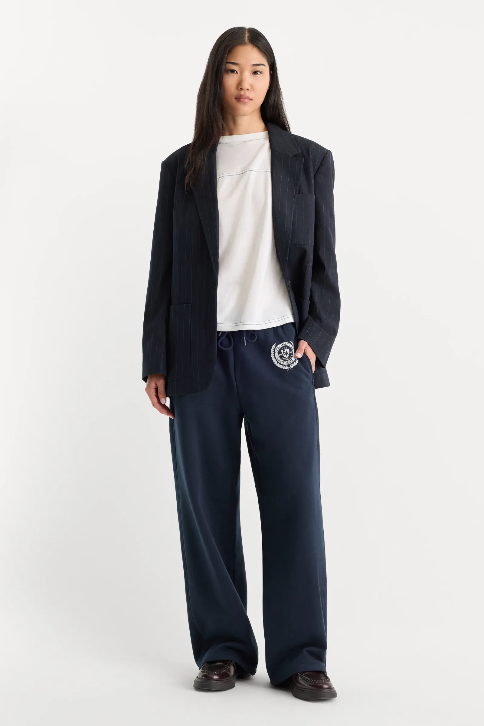 The Brushed Fleece Sweatpant – New Navy