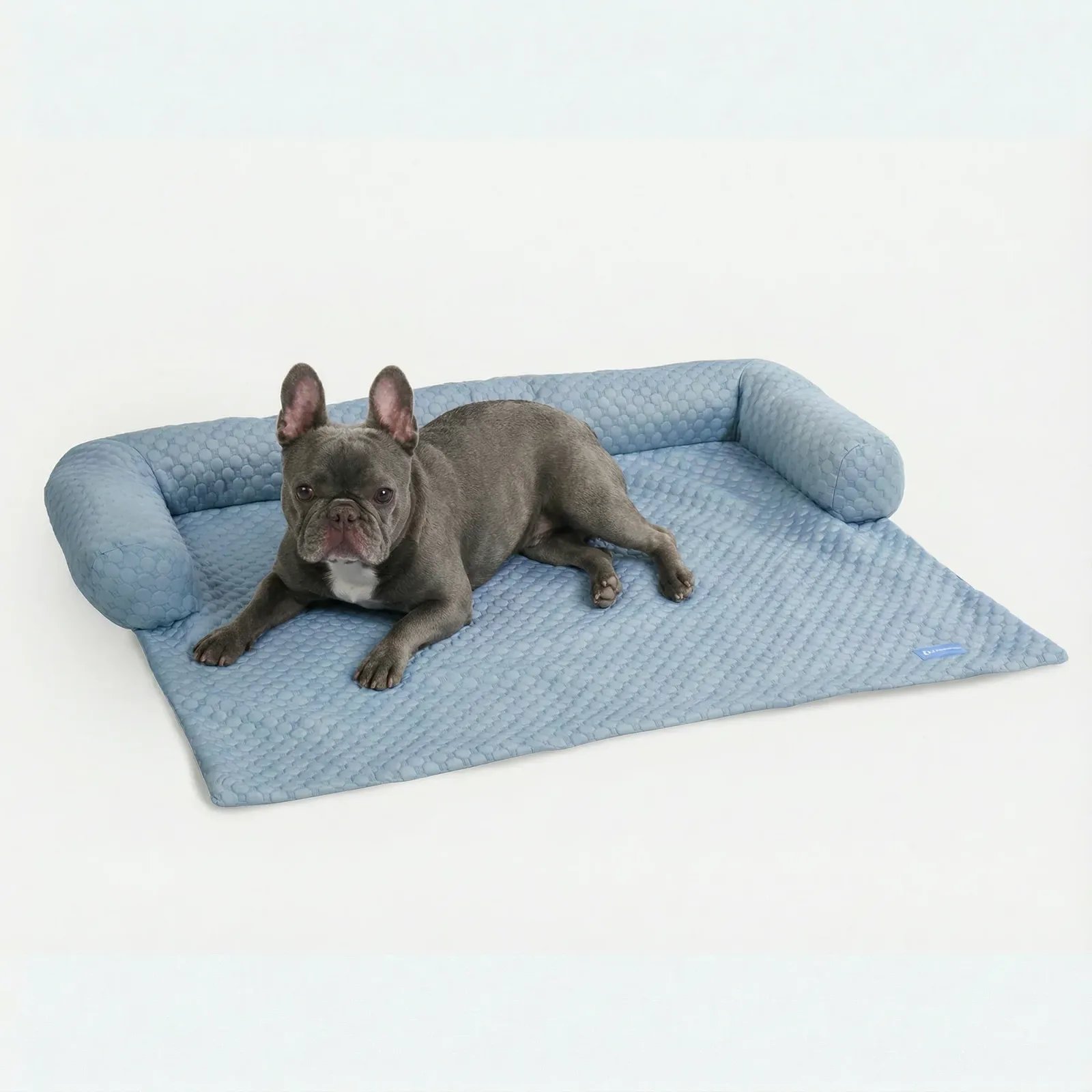 Frostcore™ Cooling Couch Cover Dog Bed – Ash Blue (2)
