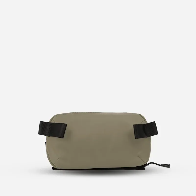 Tech Bag Small in Yuma Tan