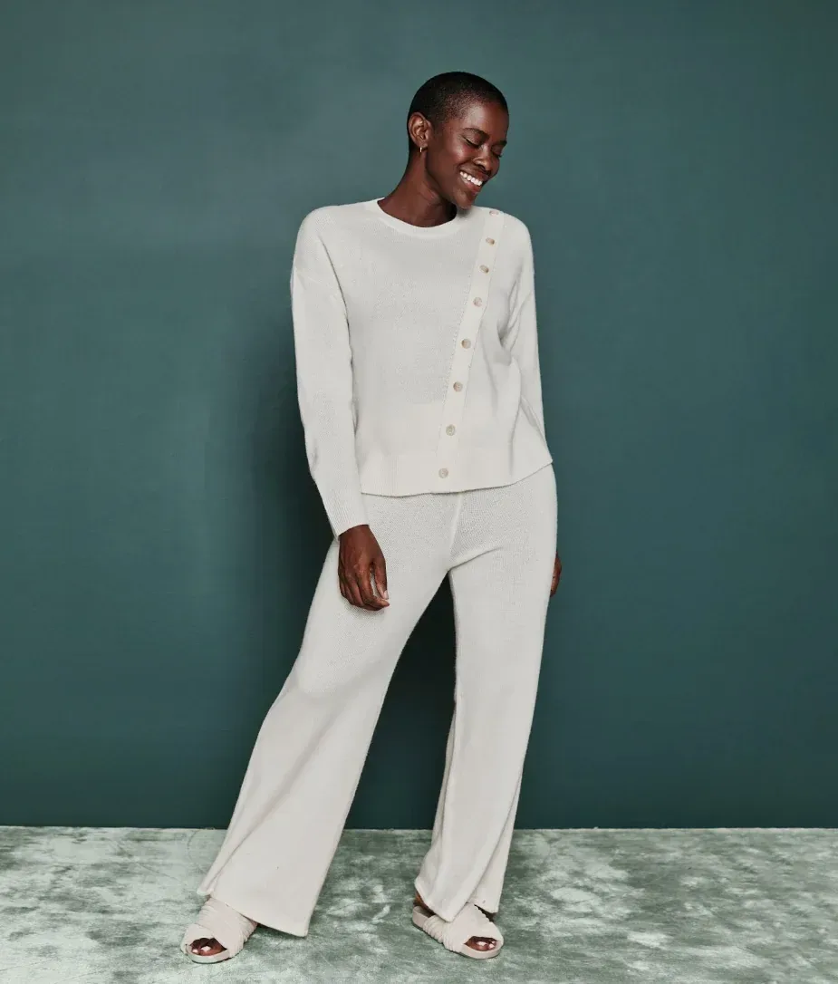 The Luxe Cashmere Blend Sweater Pant – White Sand