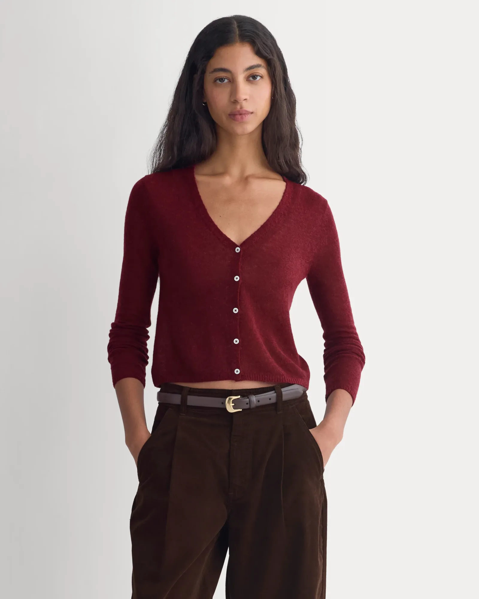 Air Alpaca Wide V Cropped Cardigan – Cabernet