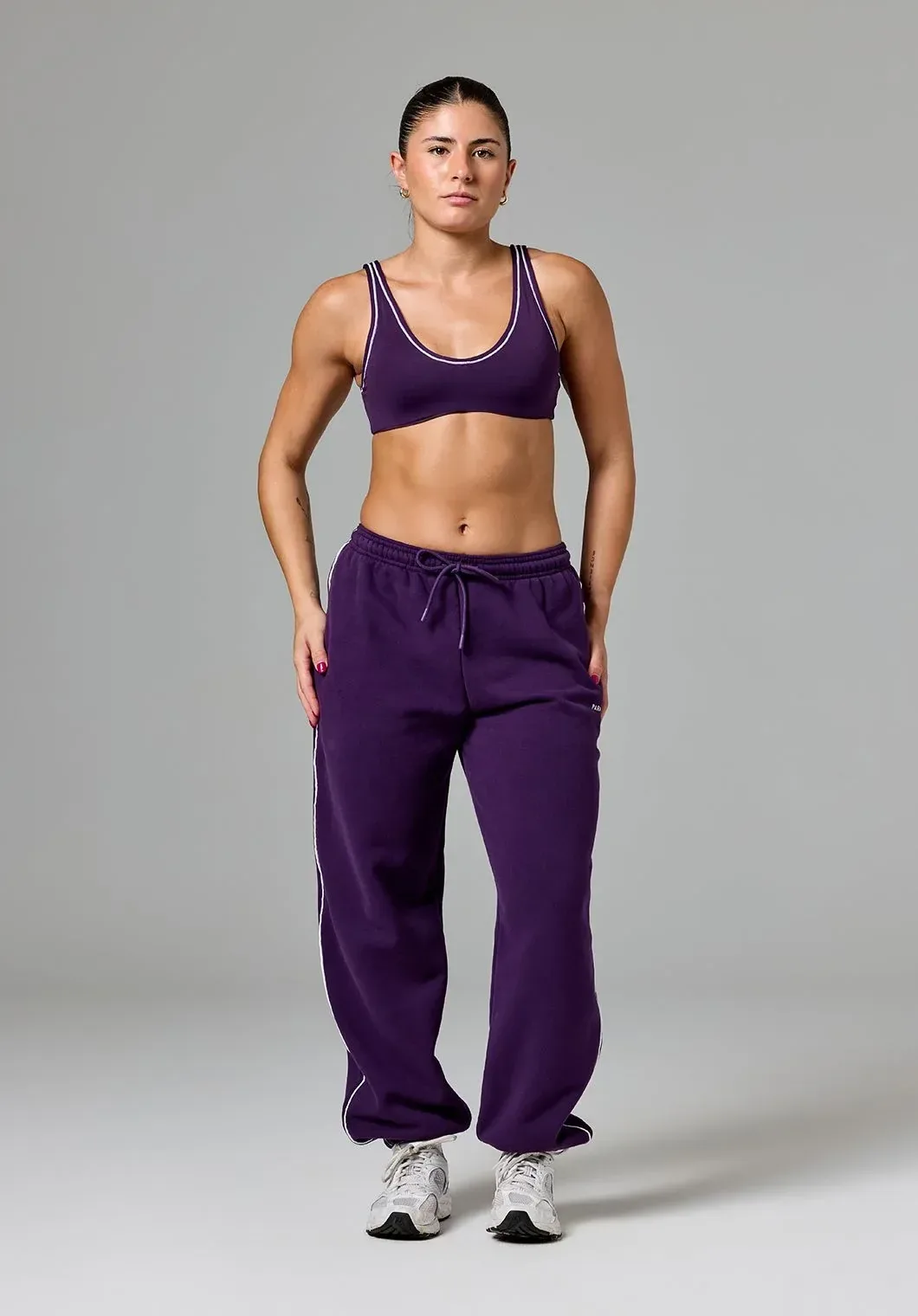 CloudEase™ ShapeLock™ Oversized Contrast Jogger Jasmine