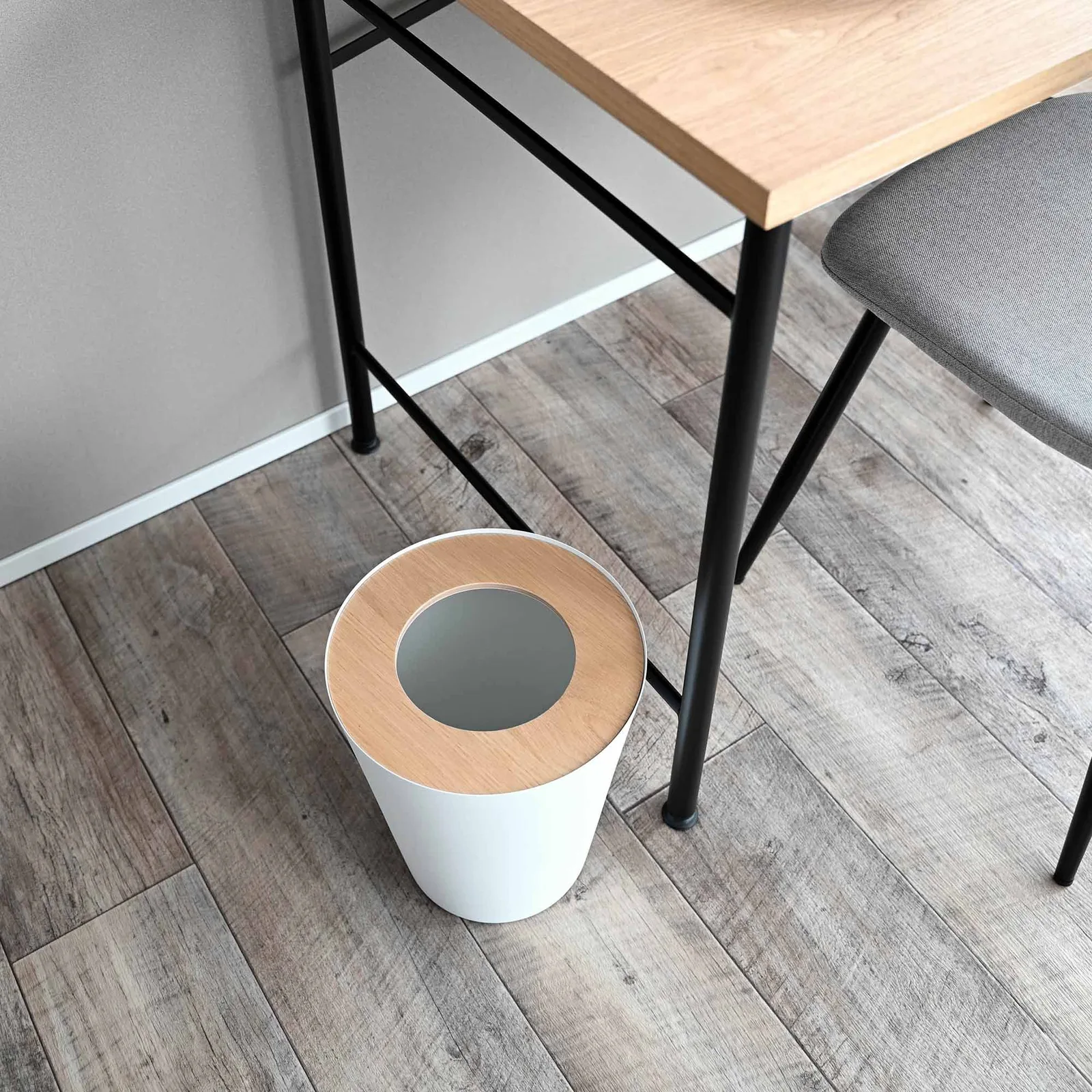 Trash Can – Round – Steel + Wood