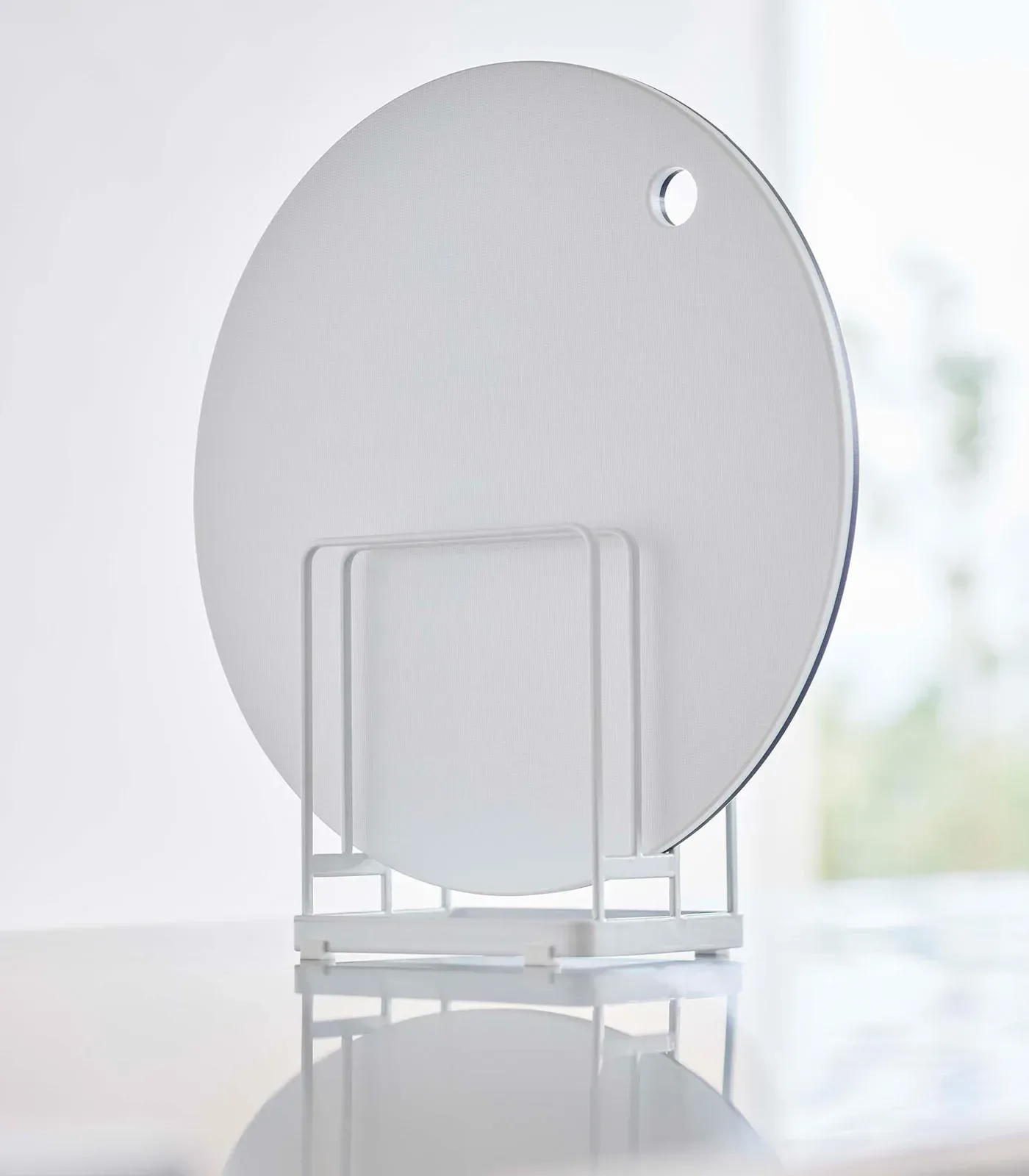 Round Cutting Board Stand – Steel