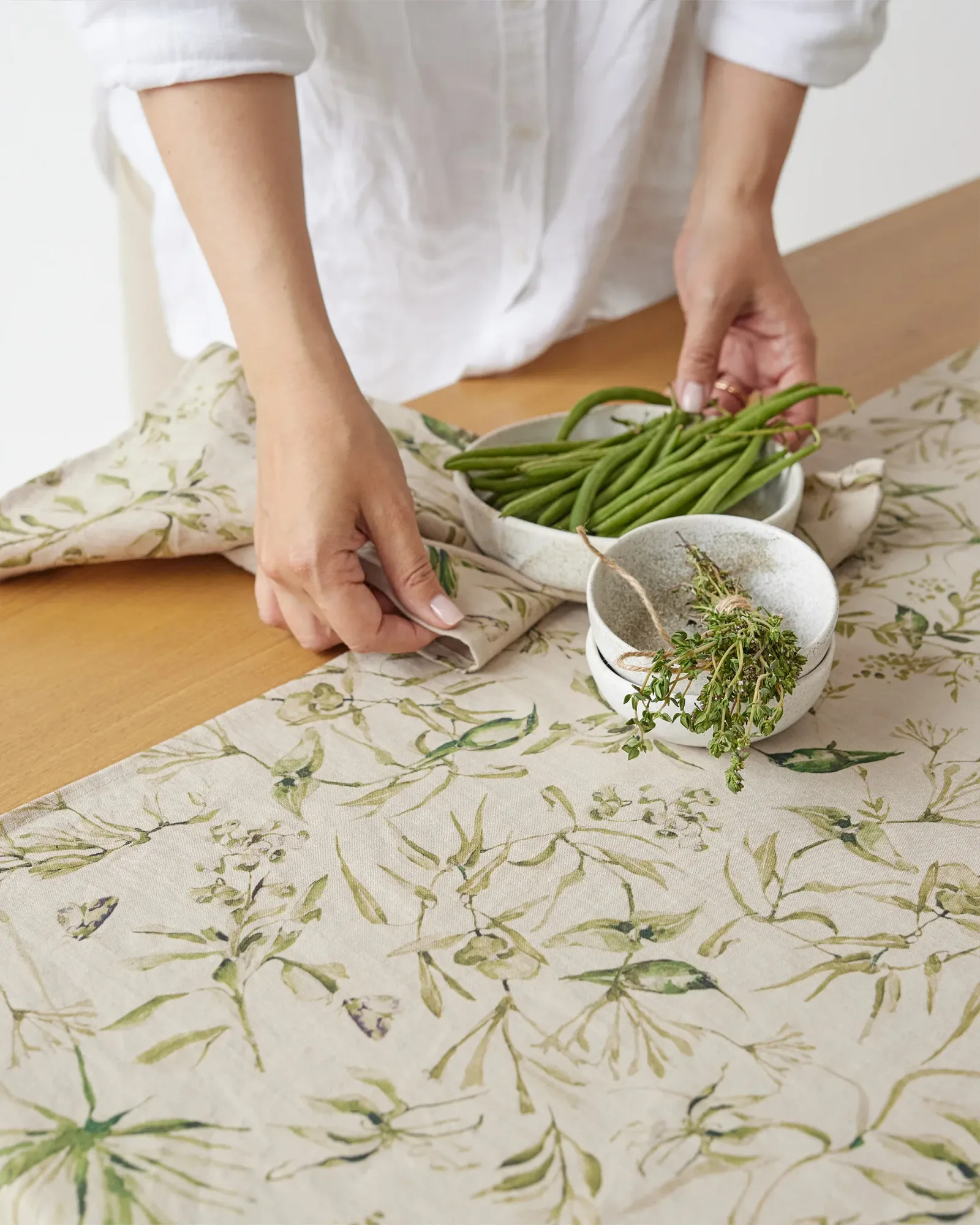 California greens print Linen table runner