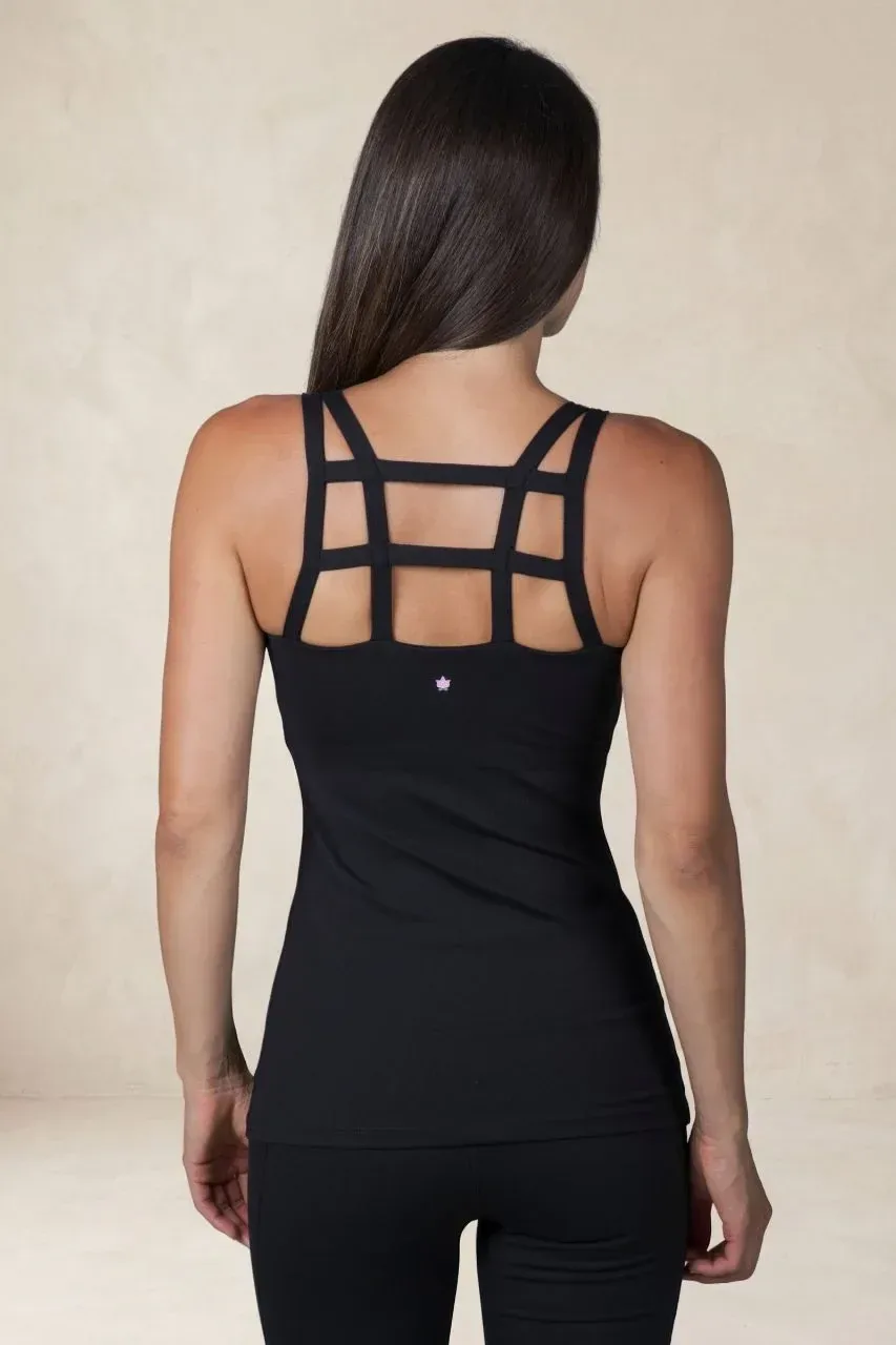 Warrior Caged Yoga Tank: Black