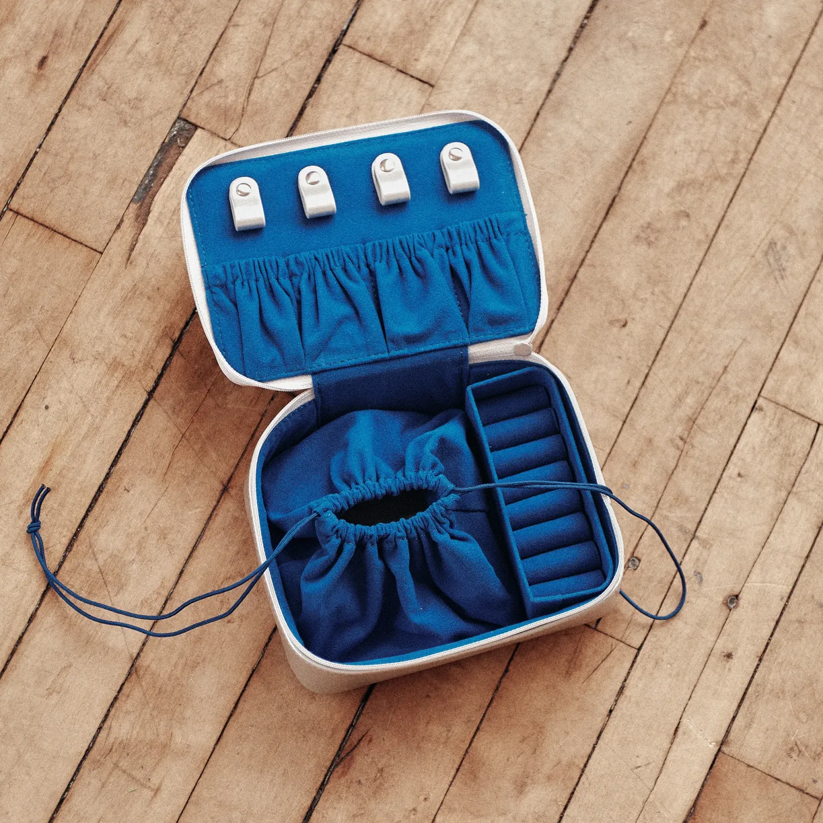 Auburn Jewelry Case