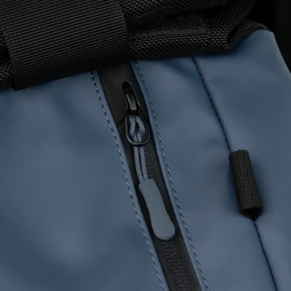 WANDRD Zipper Pullers in Aegean Blue