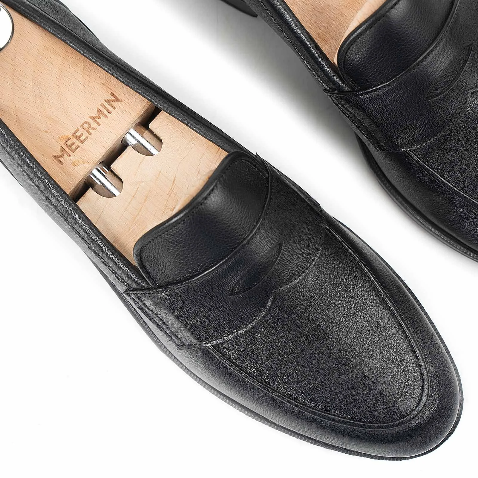 514270 – Black Softcalf – E