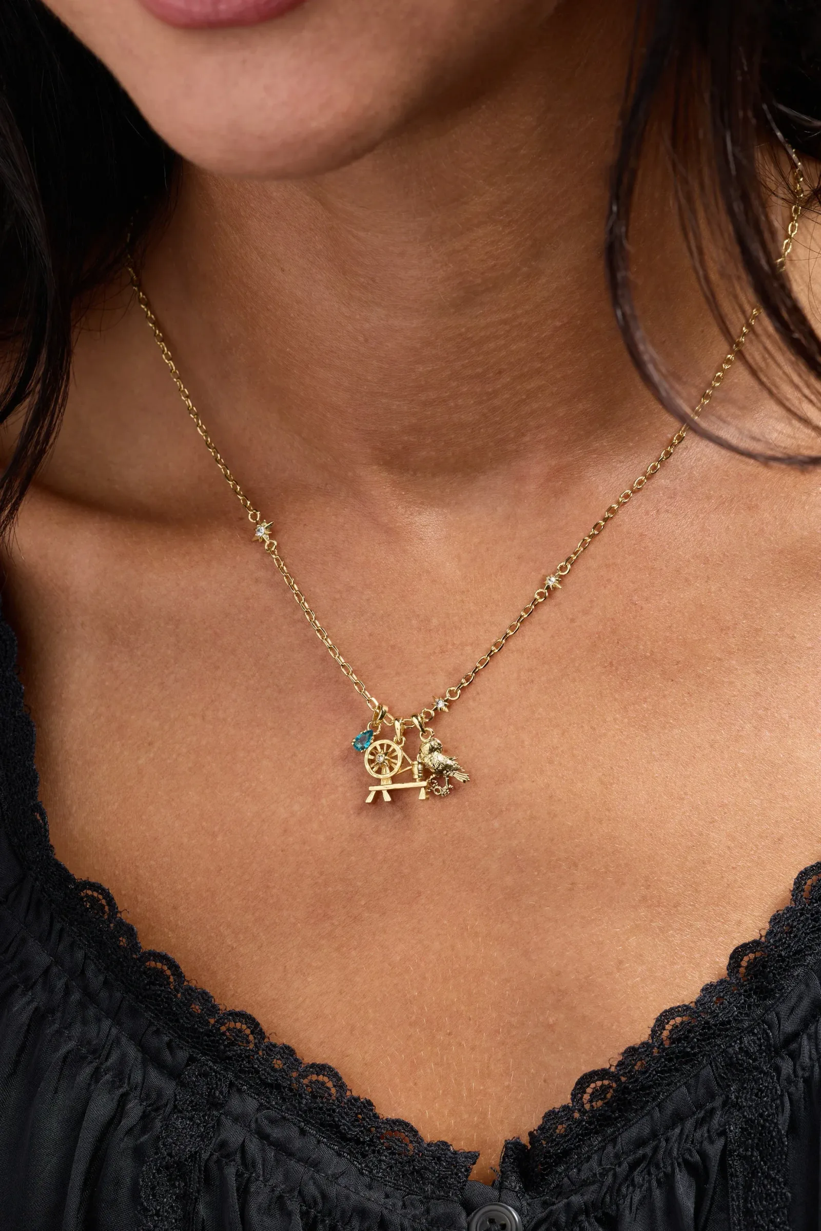 ACOTAR Mist and Fury Bird & Spinning Wheel Necklace