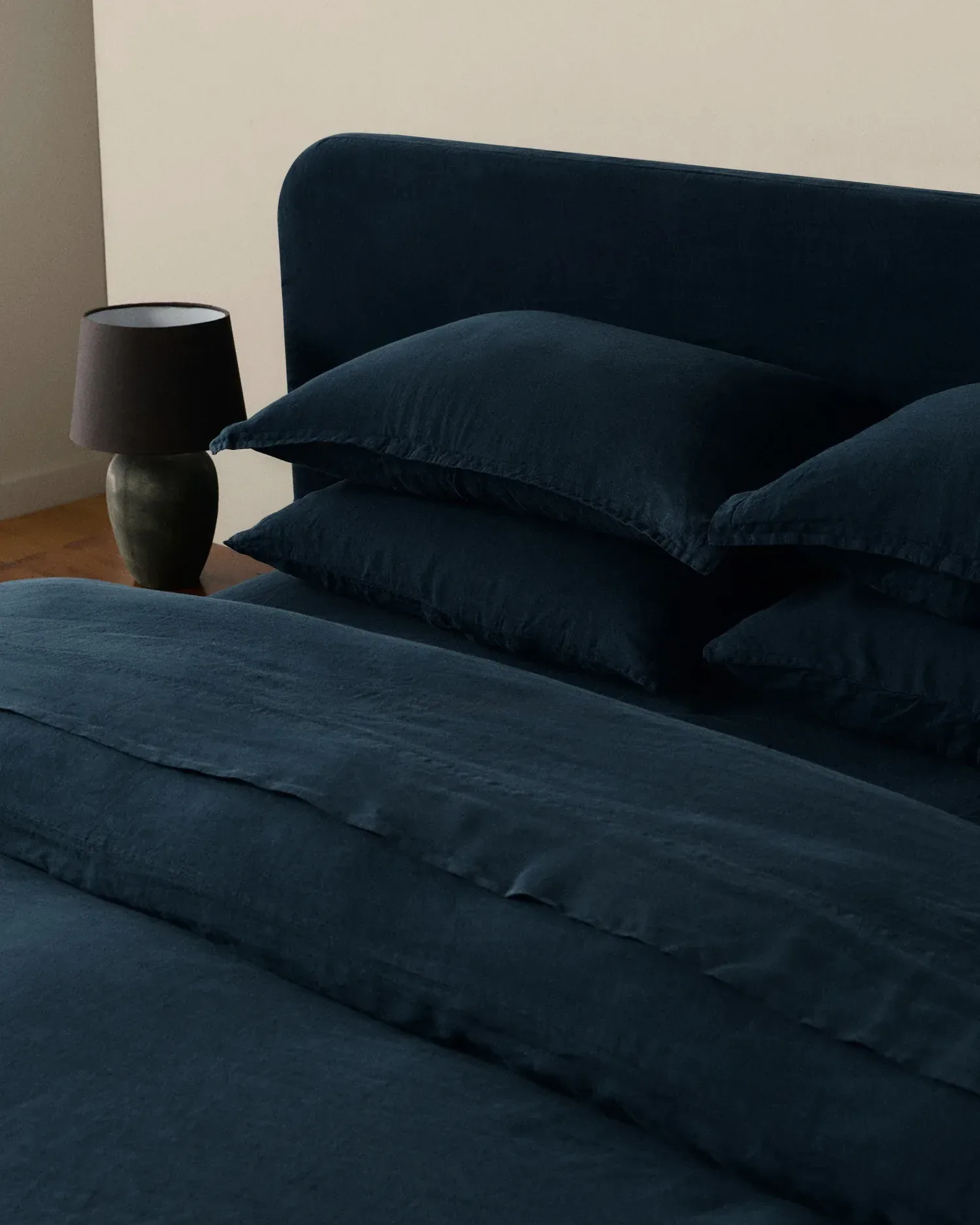 Linen Sham Set (Ink)