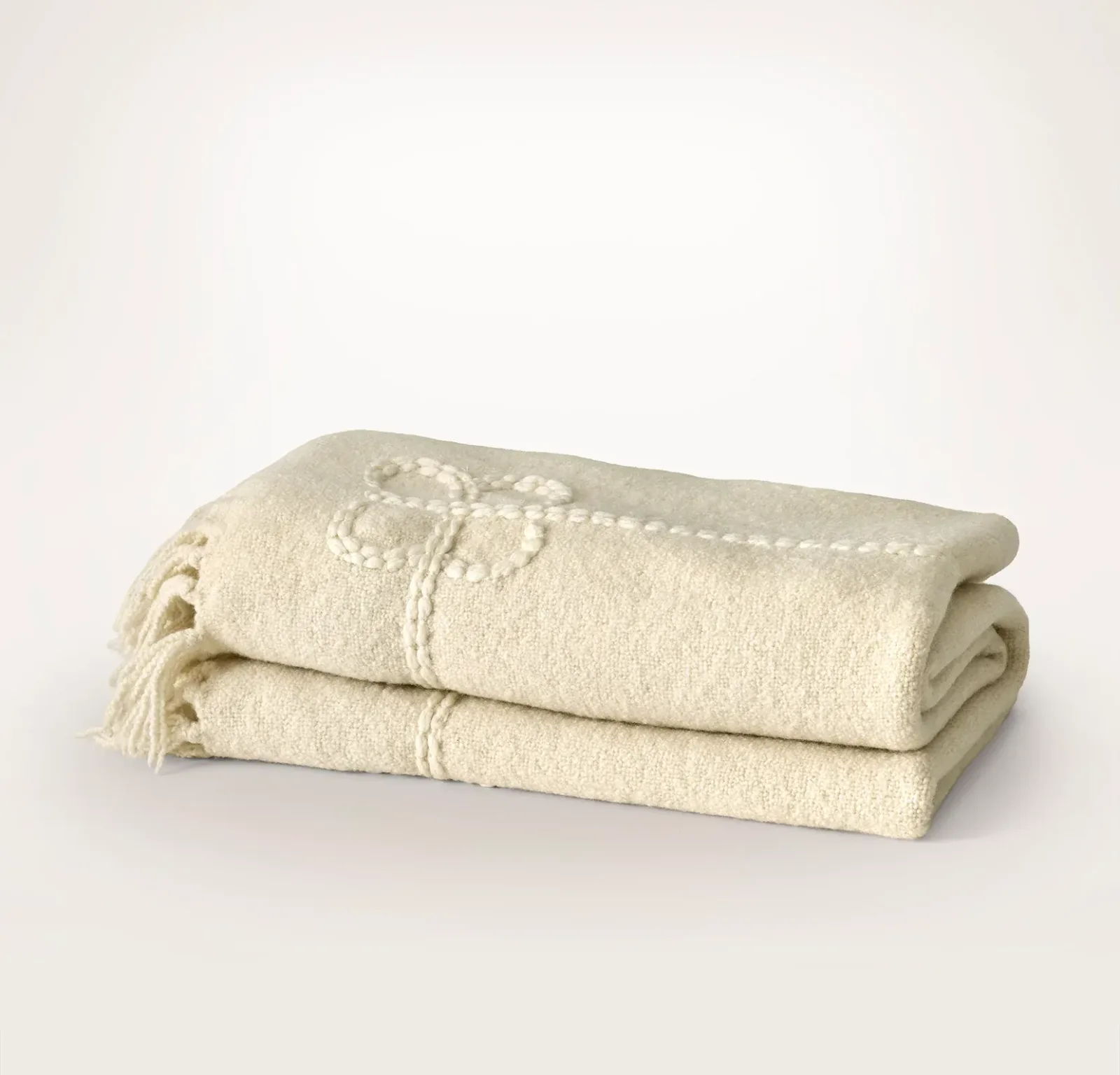 Petite Bouclé Throw Blanket – Cream