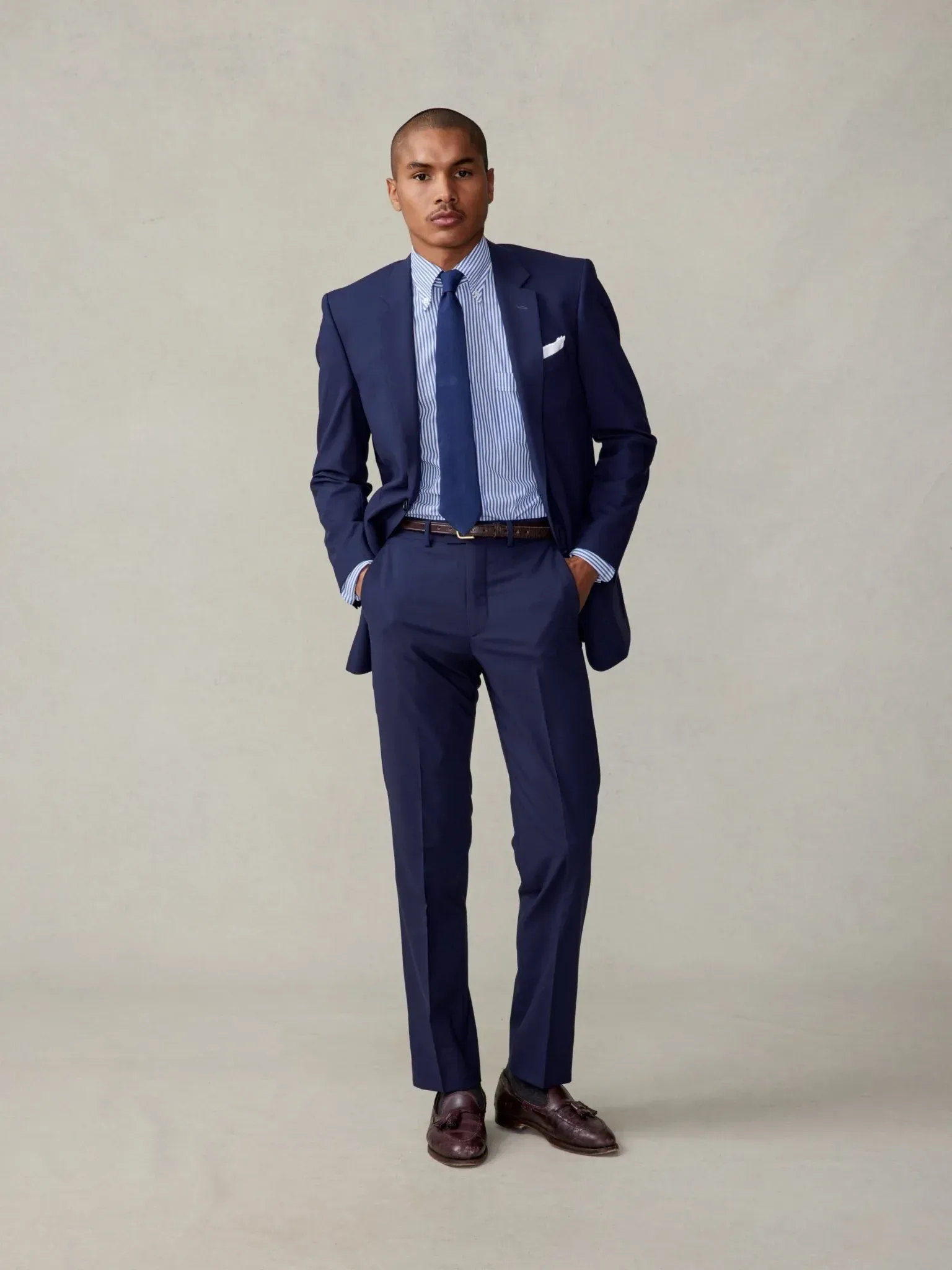 Essential True Navy Suit Outfit