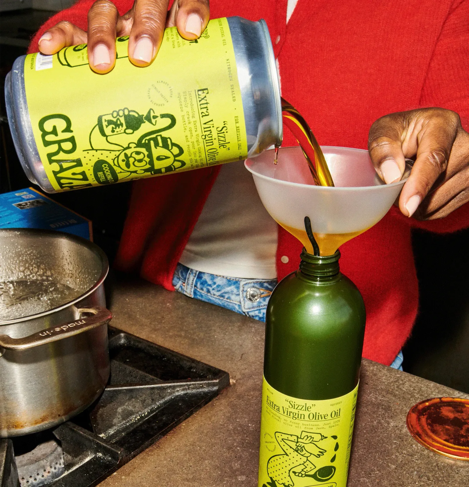 “Sizzle Refill” 6 Cans