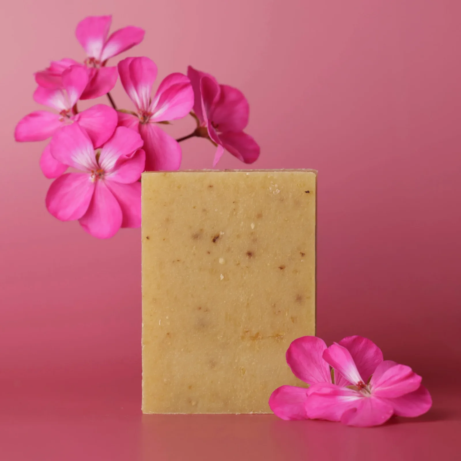 Geranium Rose Bar