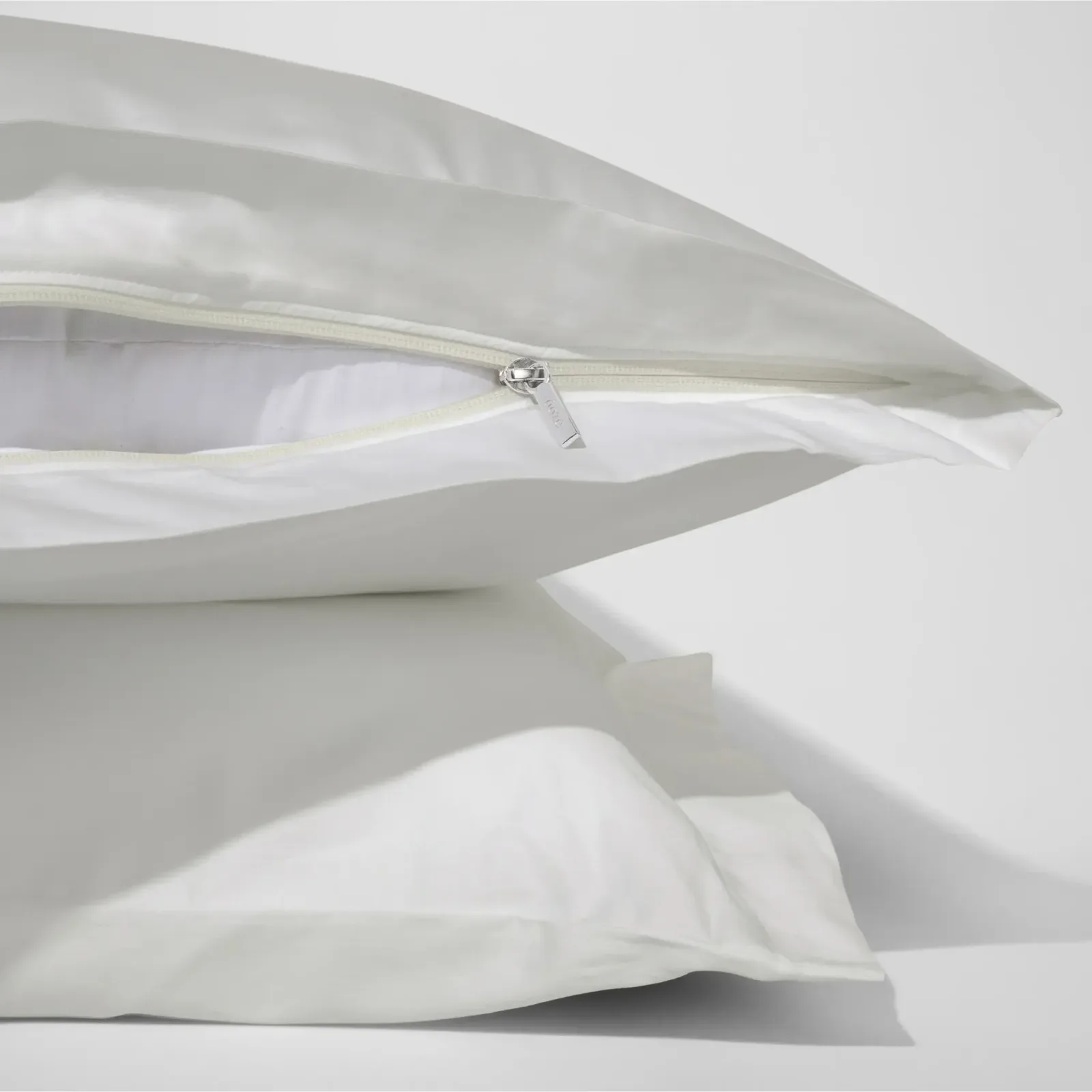Sateen Pillowcase Set