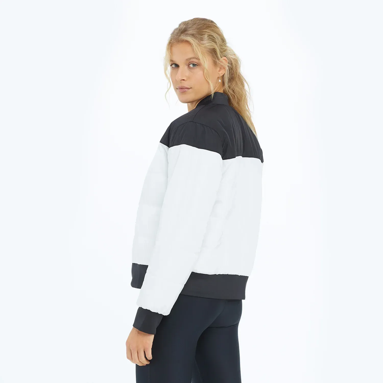 The Reversible Packable Puffer – Sea Urchin & White Sand