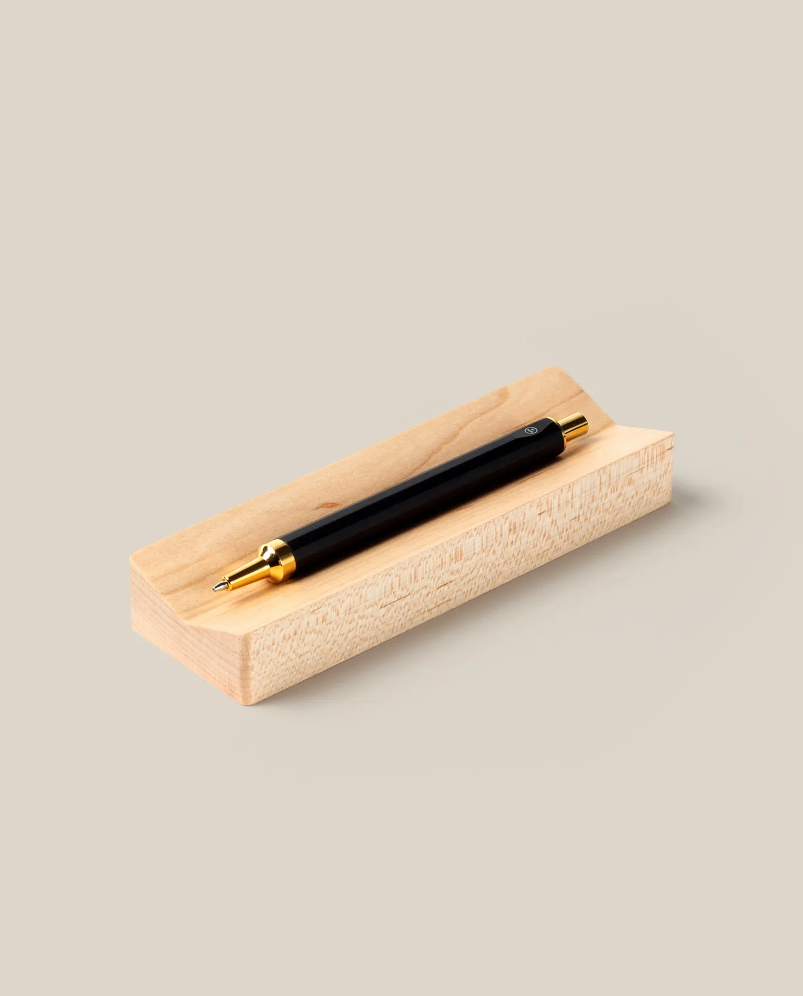 Pen Tray (Maple)