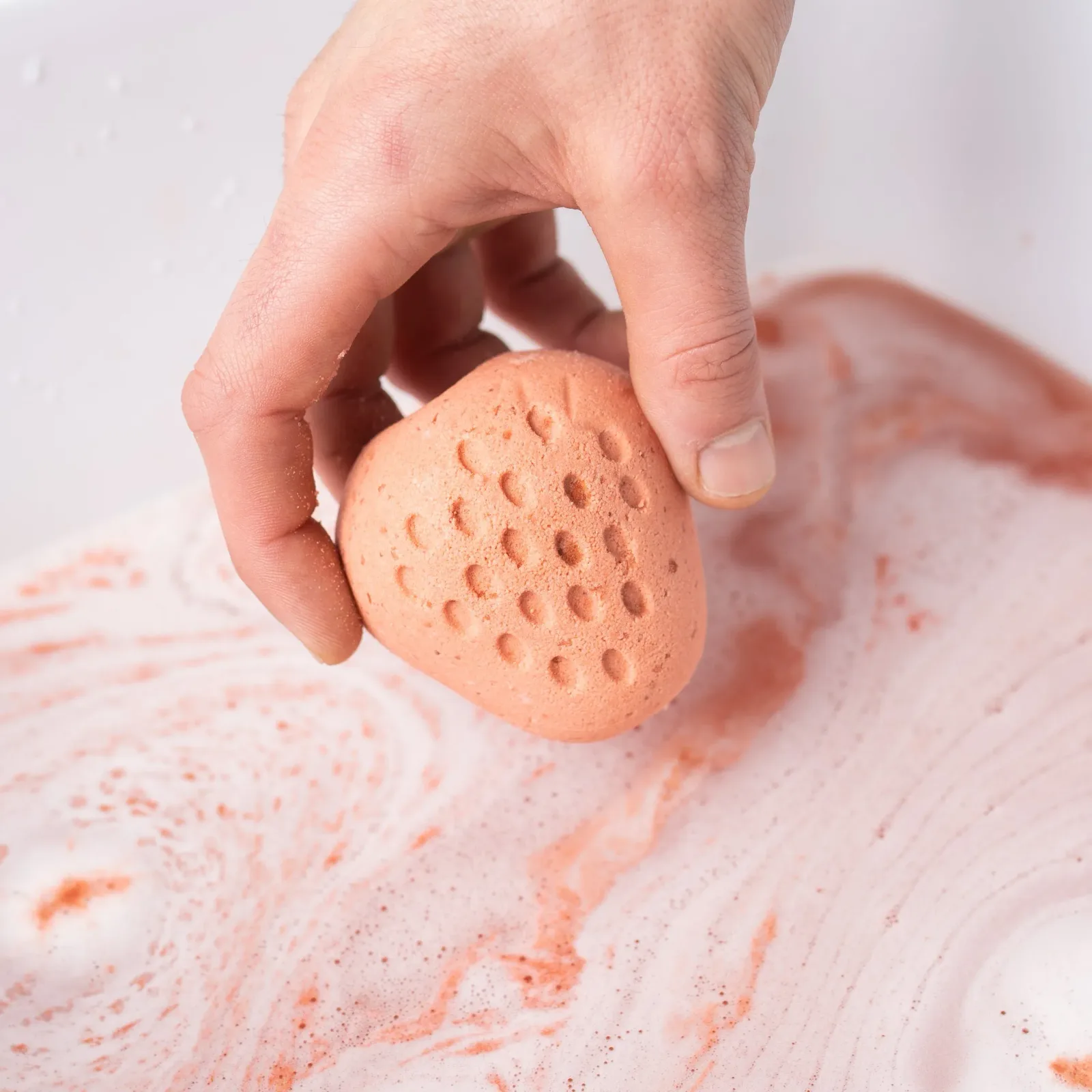 Strawberry Bath Bomb 2 Pack