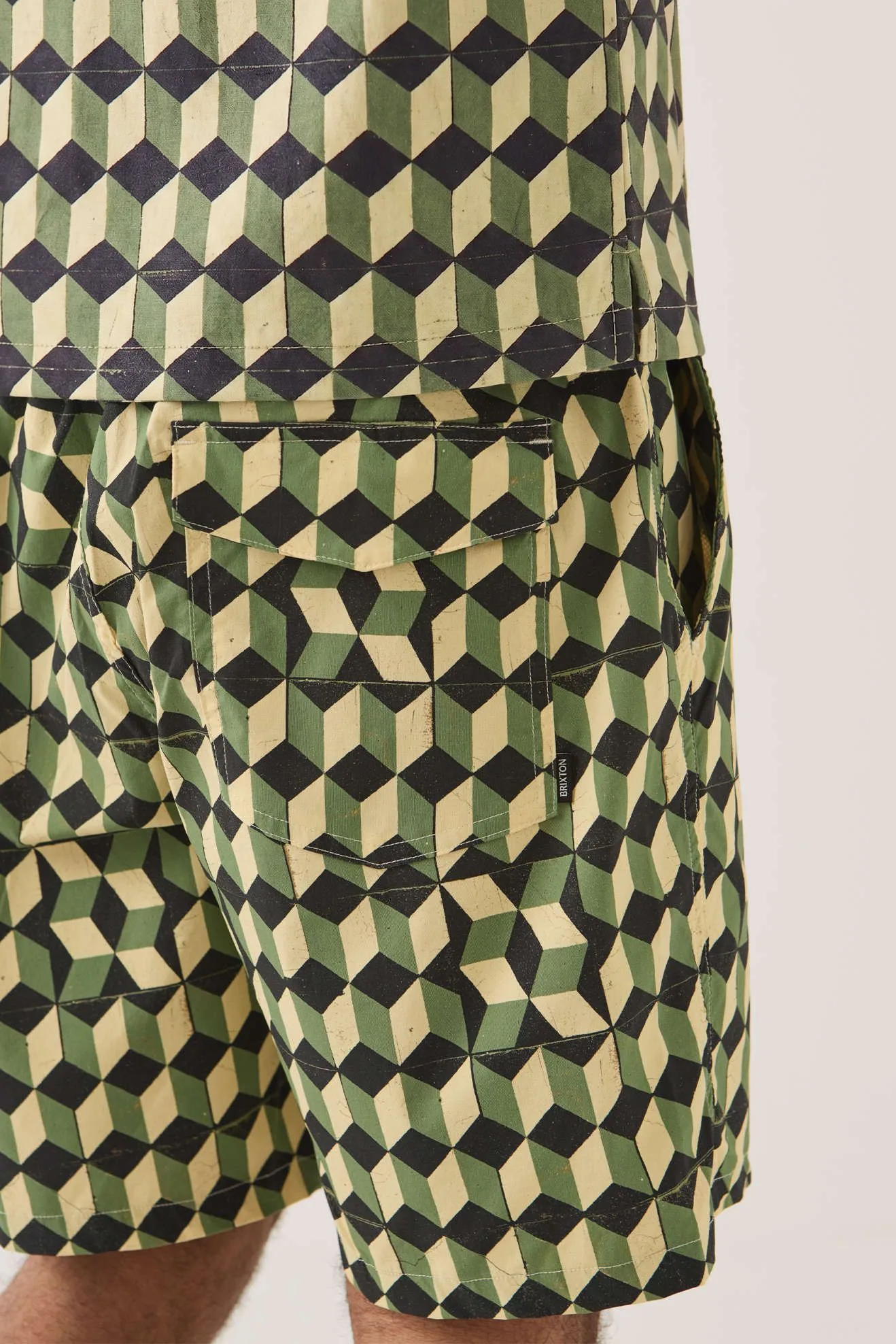 Burger She Wrote Hybrid Short – Black/Green Tile