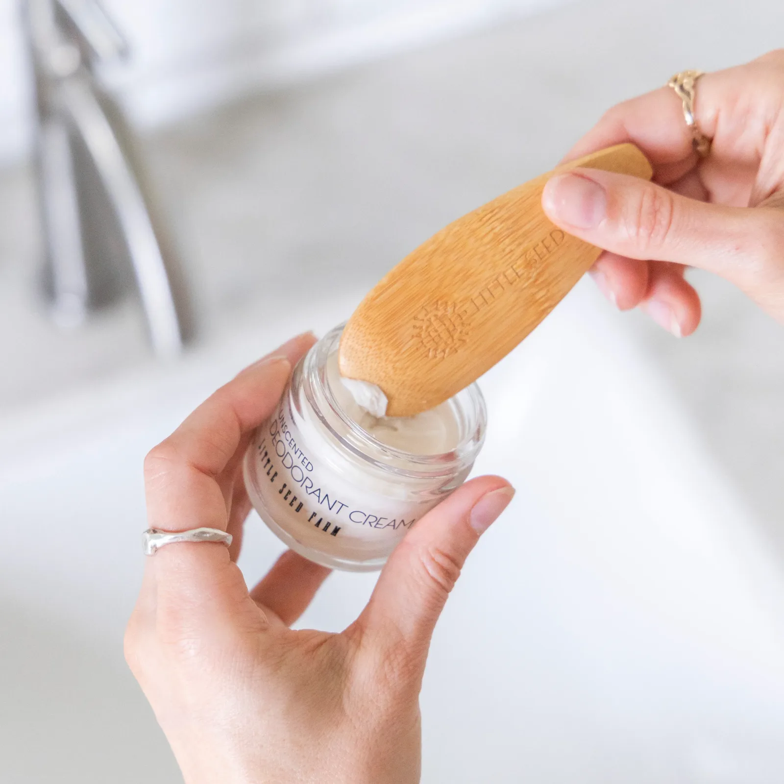 Bamboo Deodorant Applicator