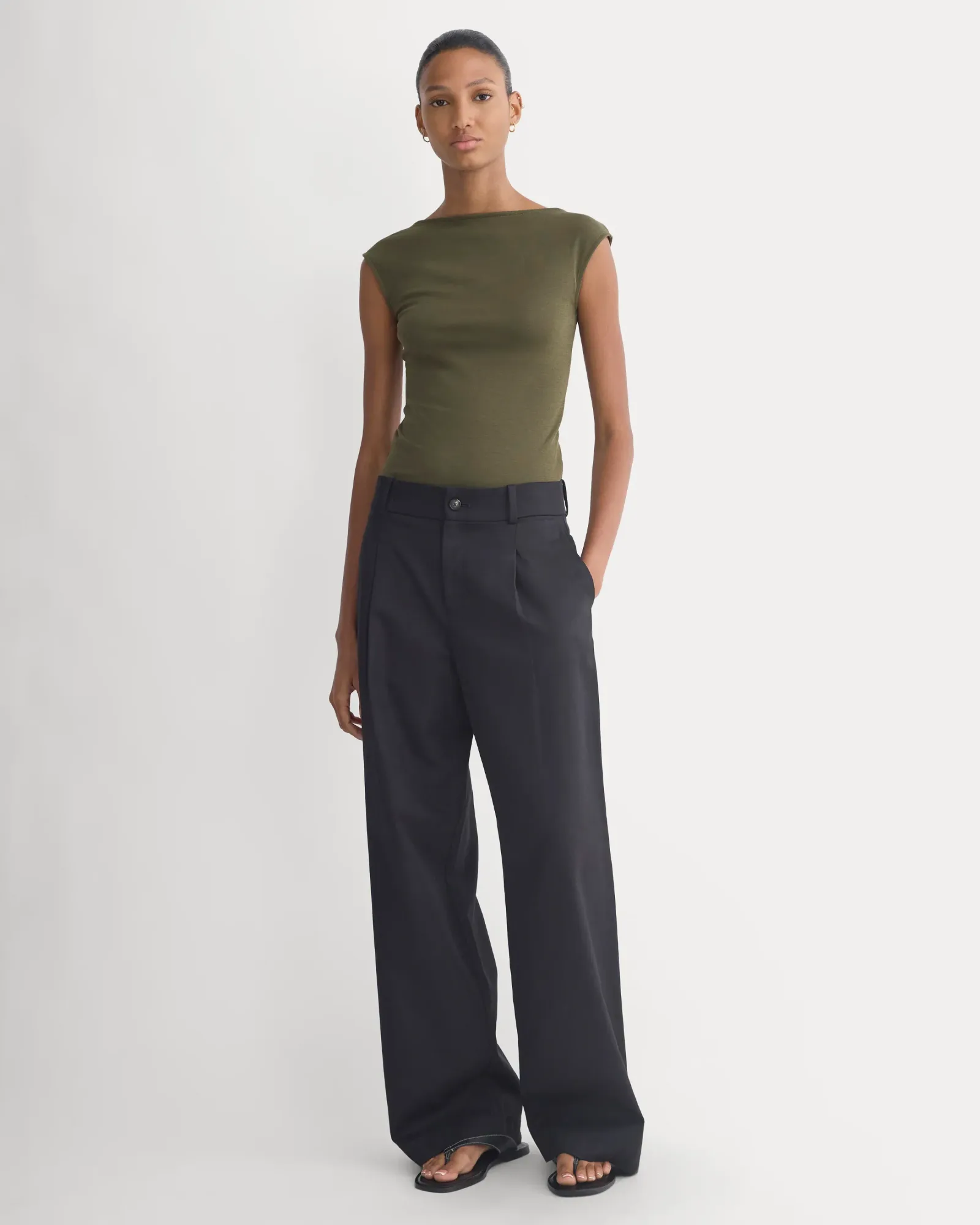 Form Boatneck Open Back Top – Olive Night