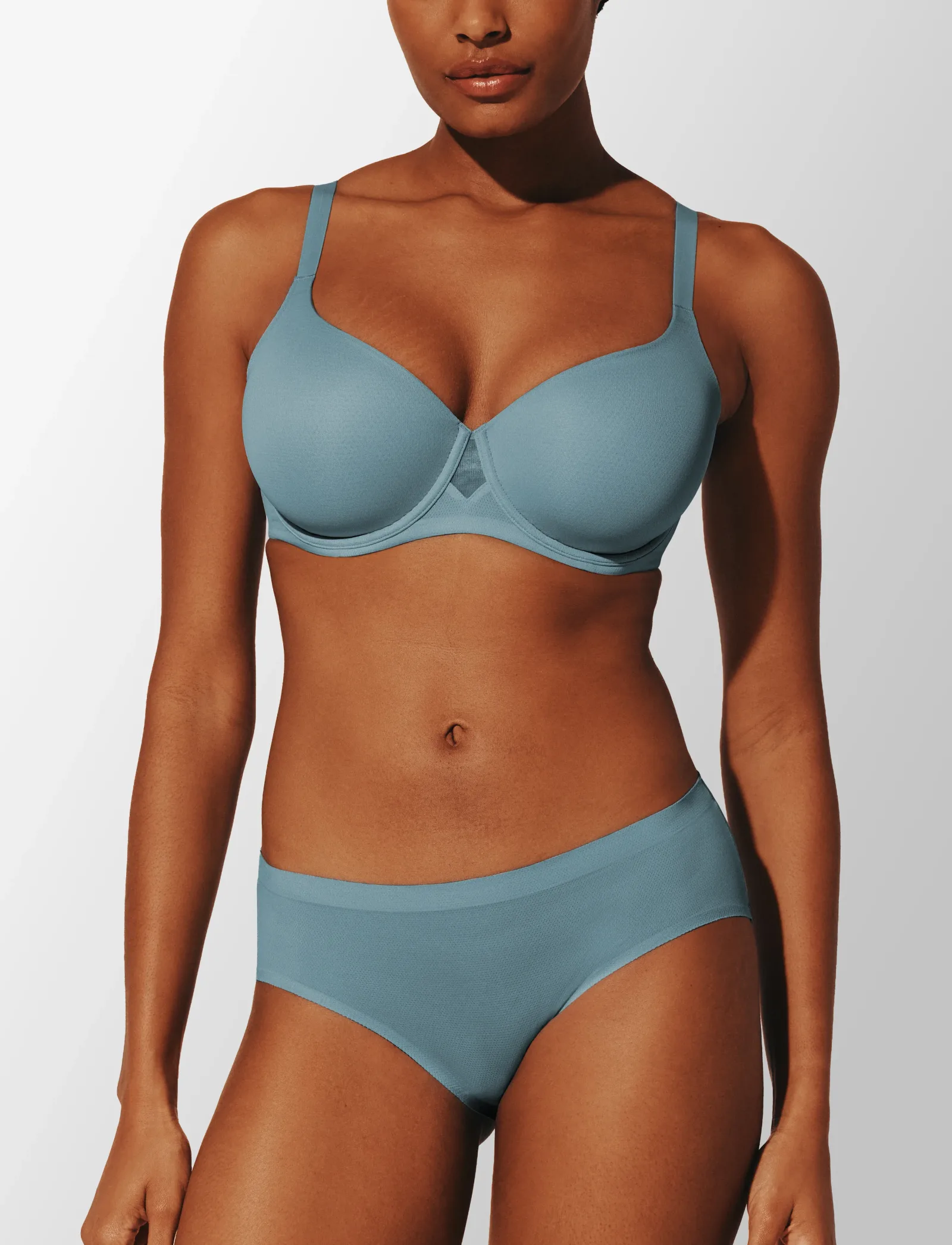 Thermoregulating TempSync™ T-Shirt Bra
