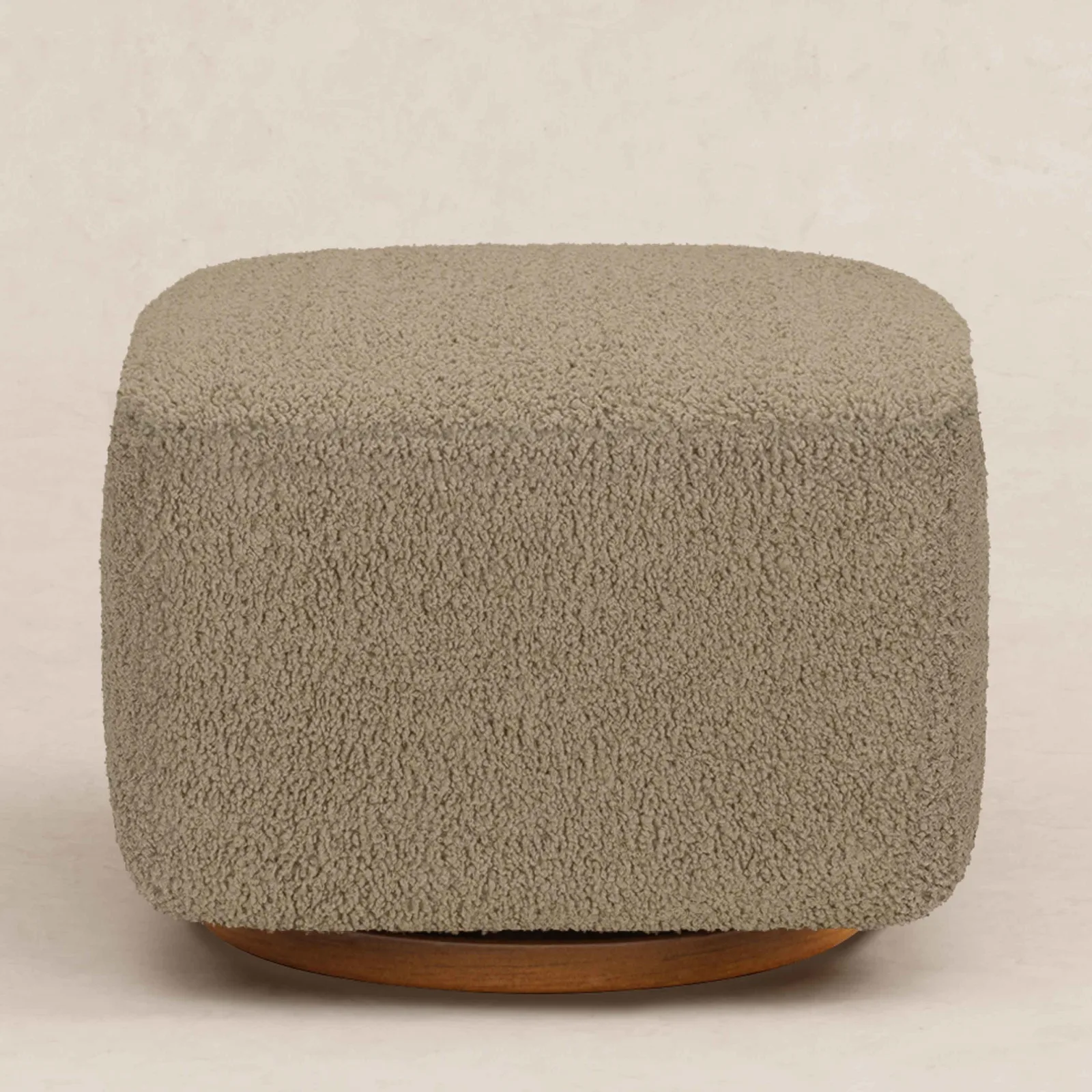 Kiwi Gliding Ottoman – Retail Exclusive