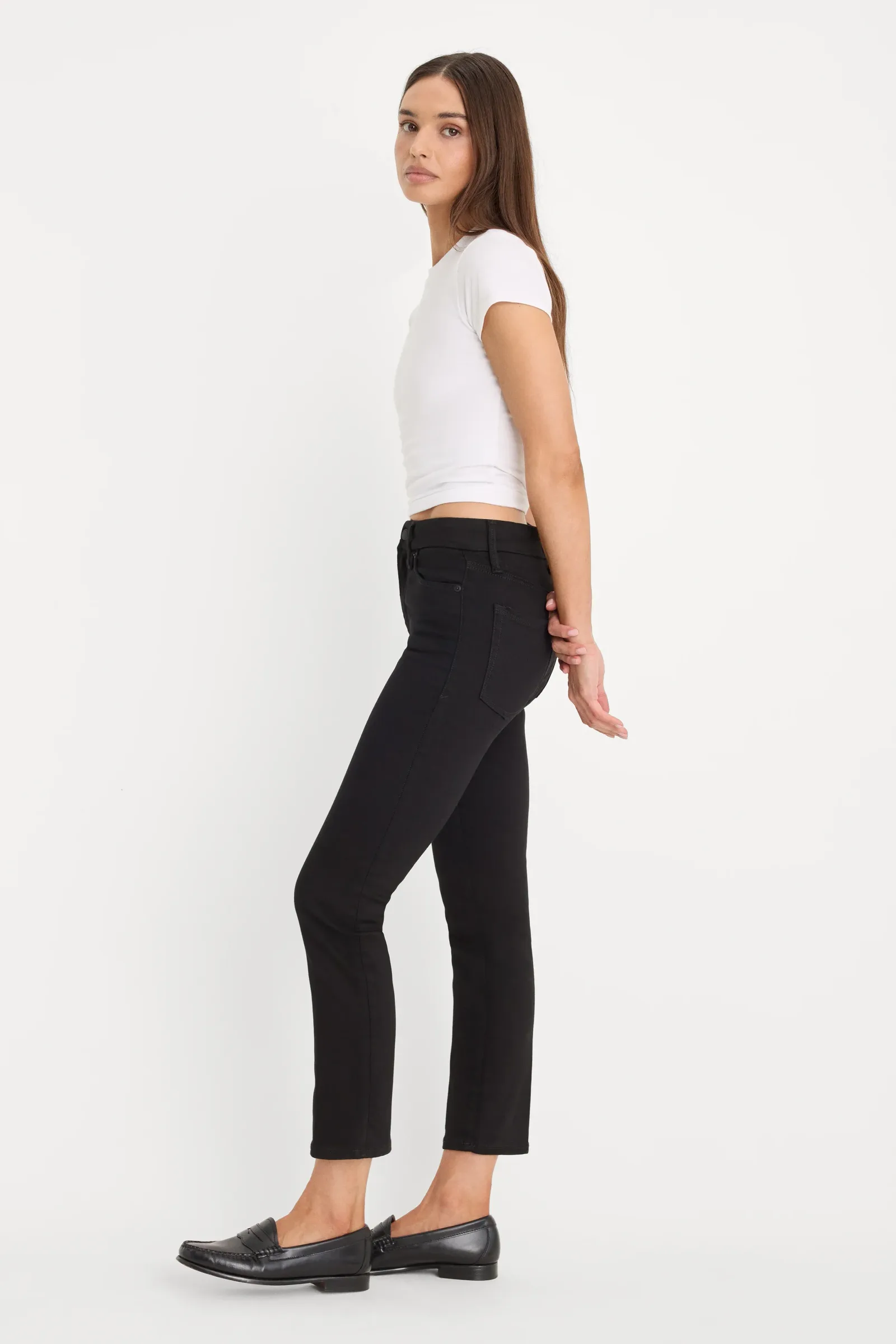 Never Fades Good Legs Straight Jeans – BLACK001
