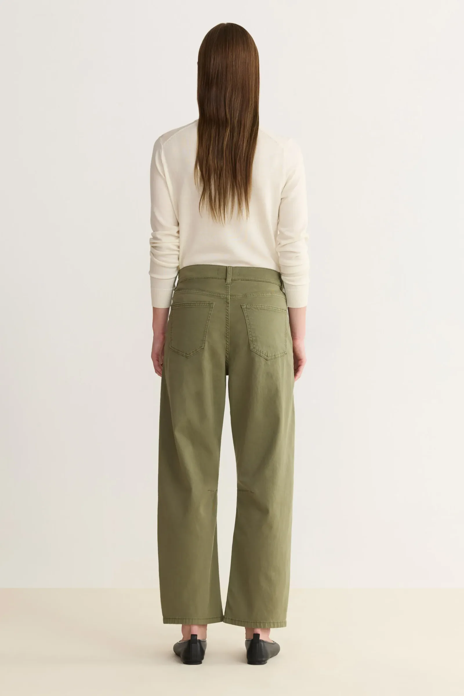 Bna Twill – Soft Curve Barrel Pants – Four Leaf Clover