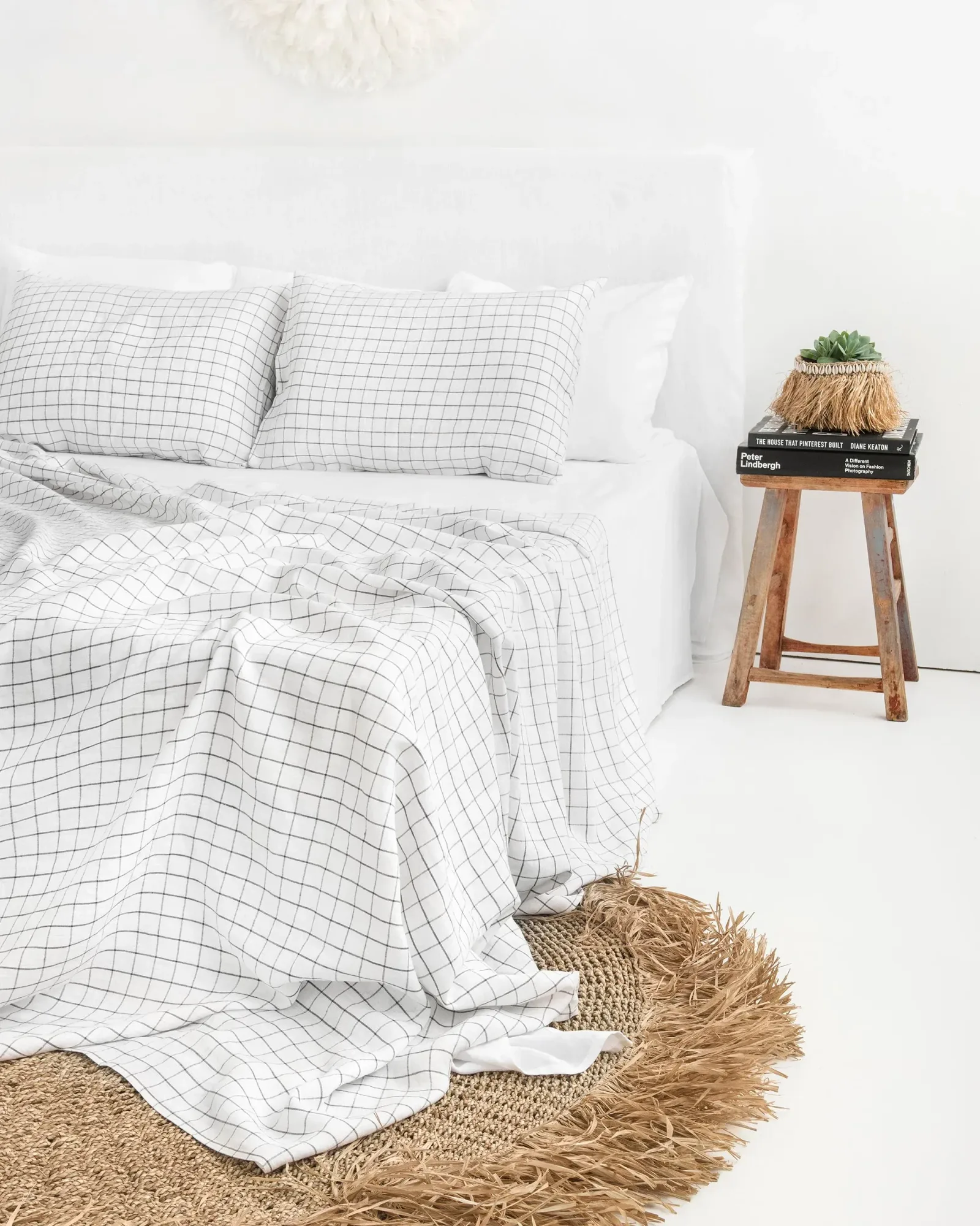 Charcoal grid linen flat sheet