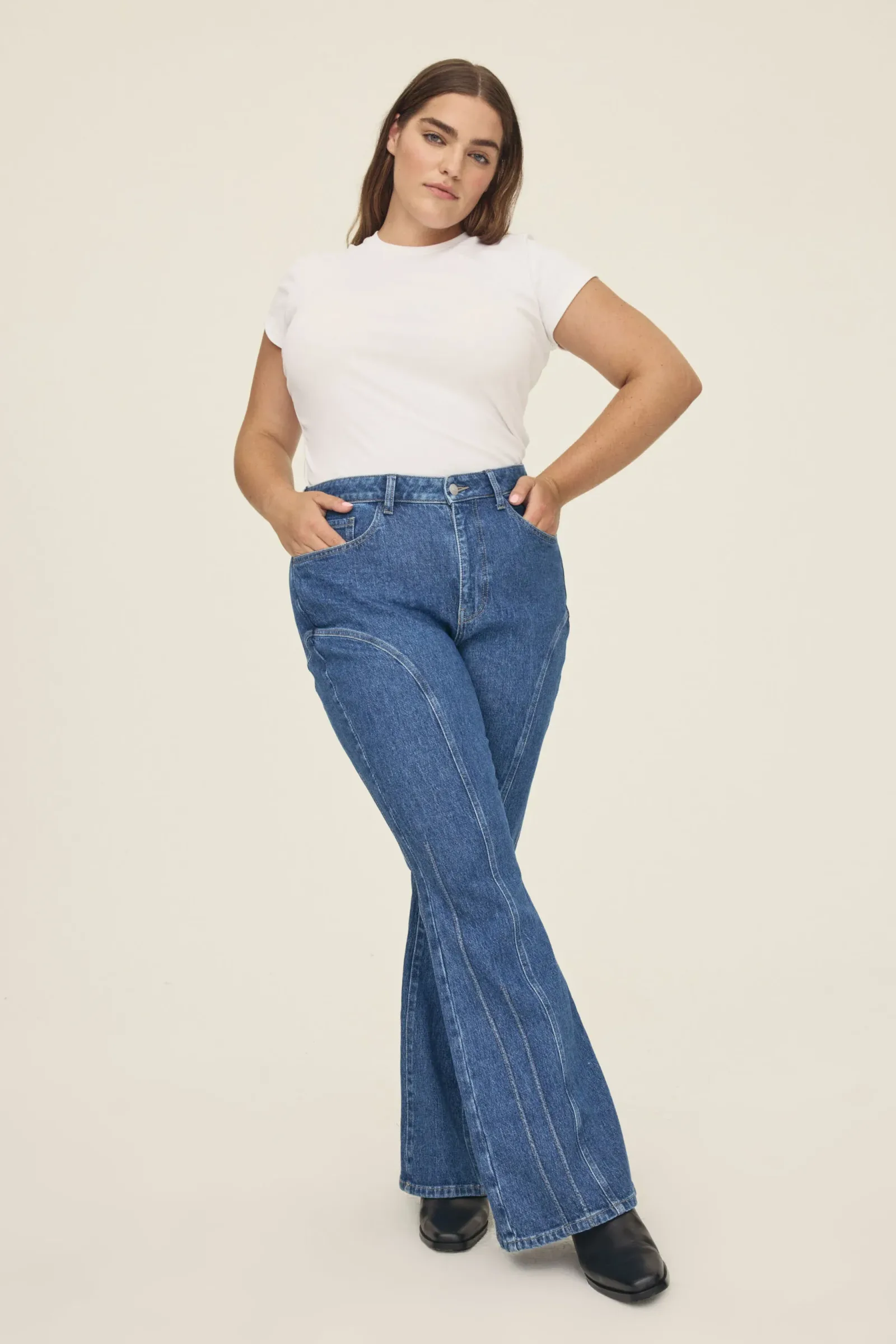 Mia Plus – Flare Jeans – Pacific