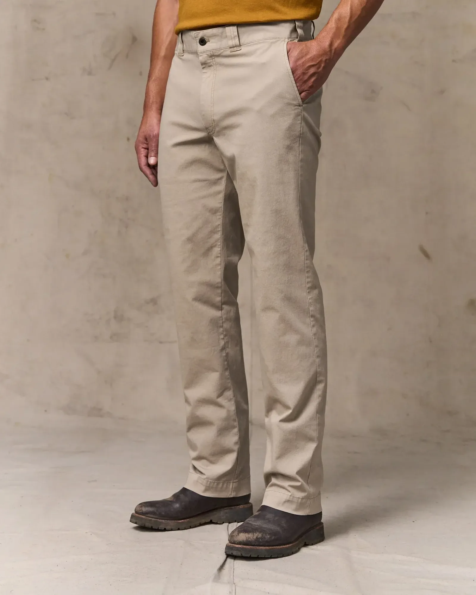 Granite Mountain Flat Front Pants – Buck Tan