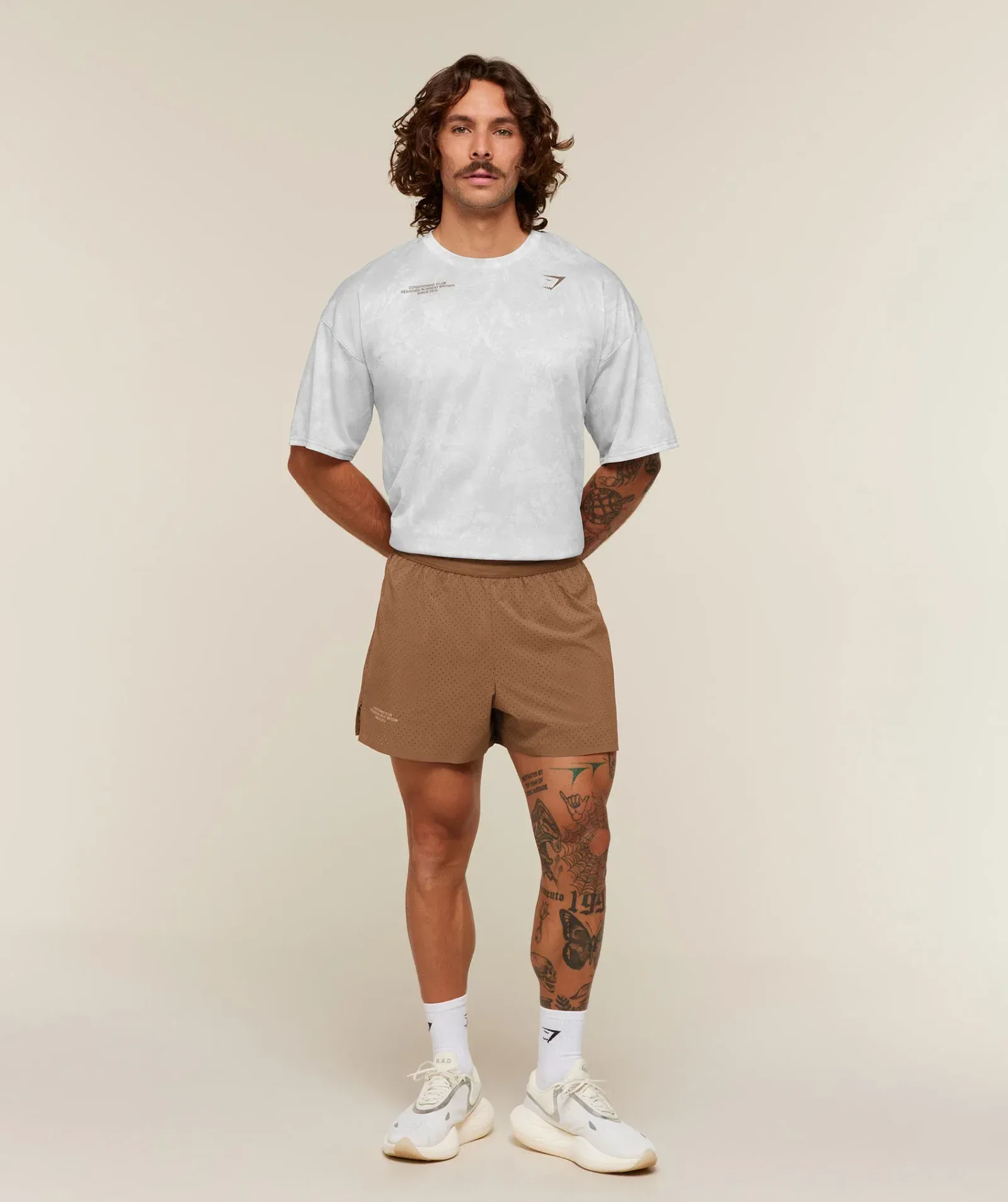 Gymshark Conditioning Club 4" Shorts – Trail Brown/Vanilla Beige