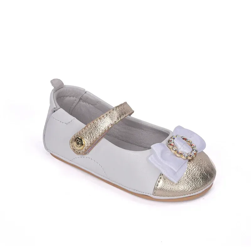 Skylar – Grip ‘n’ Go™ – White