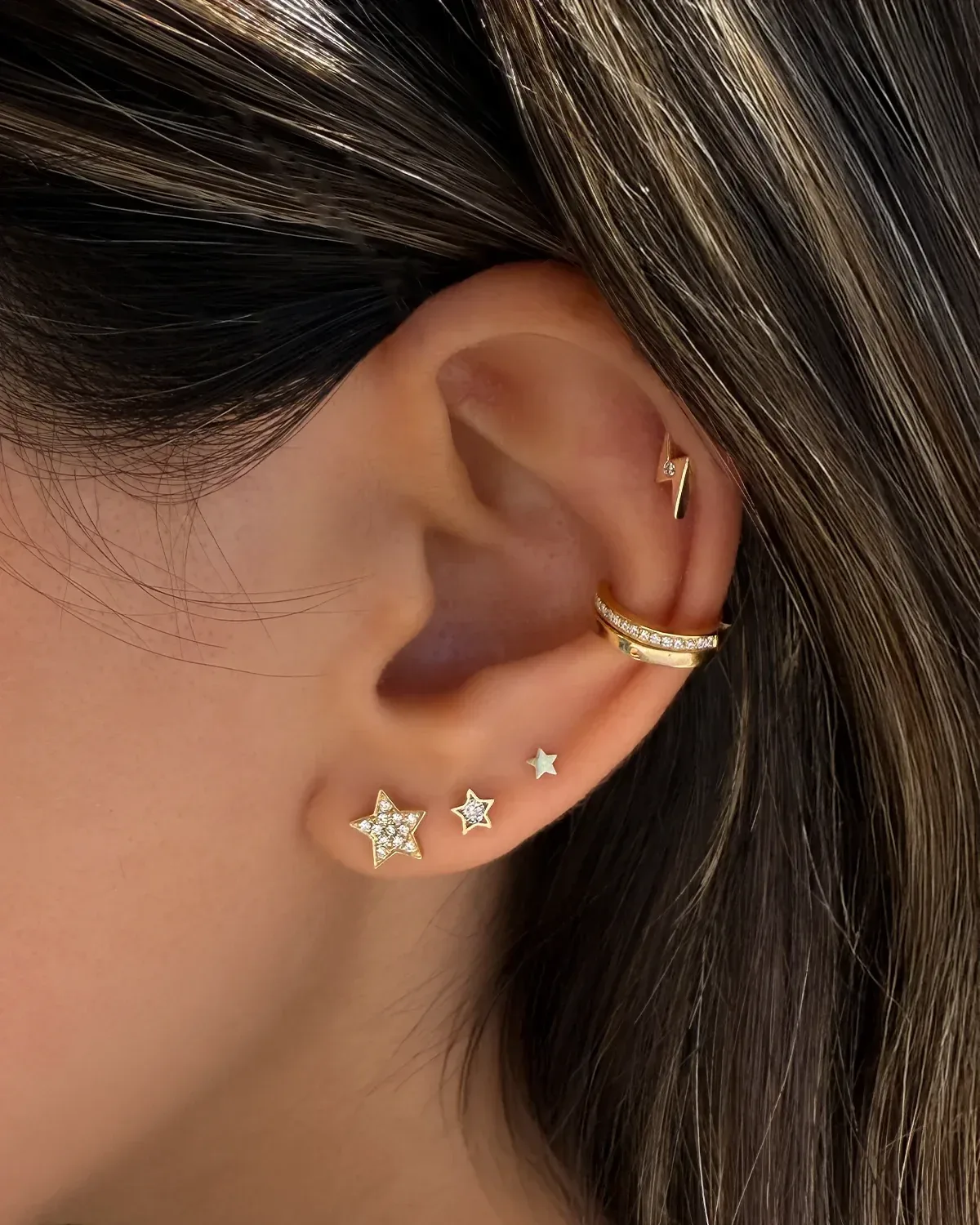 14k Gold Tiny Diamond Star Stud Earrings