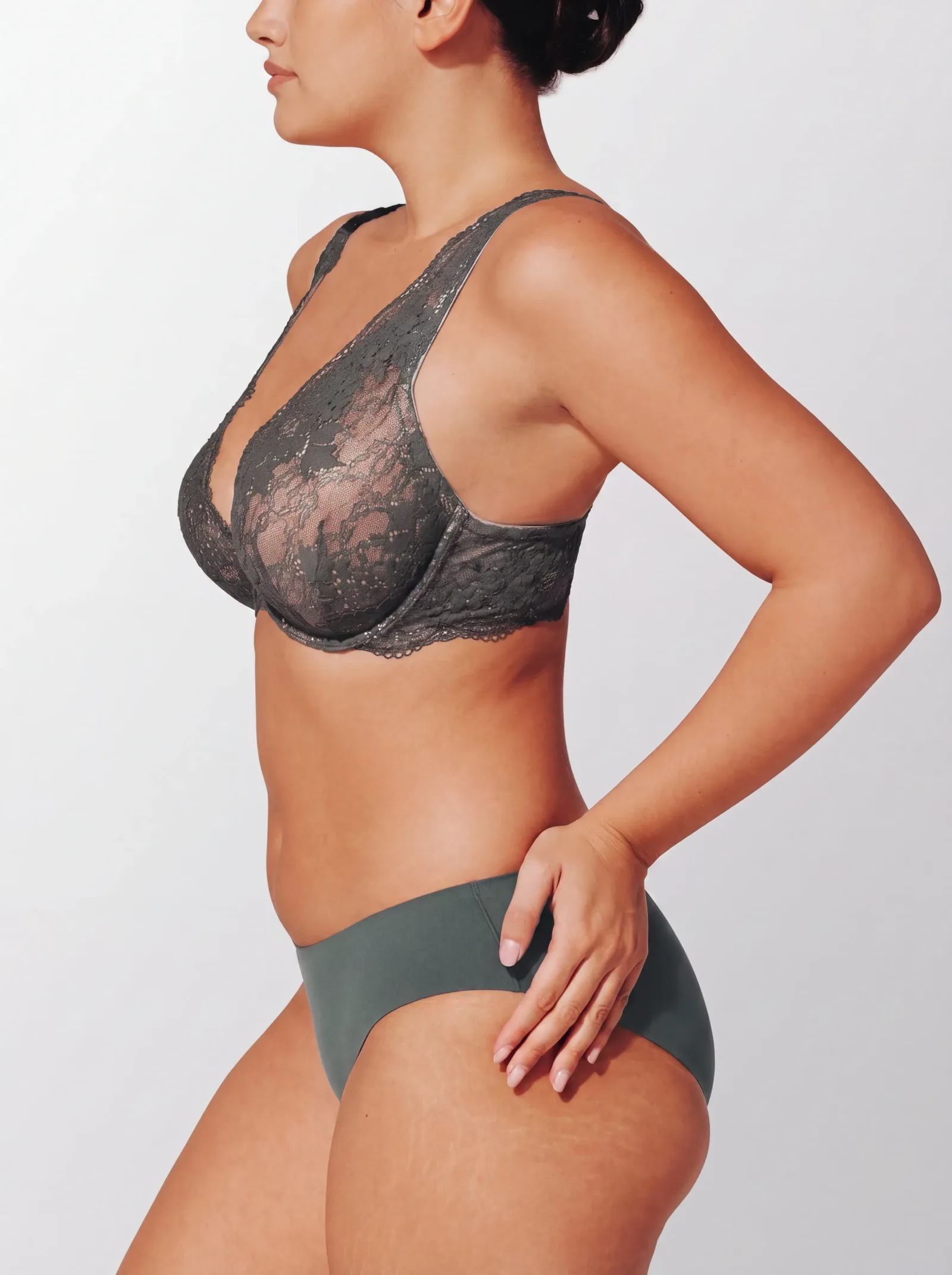 All Day Lace Uplift Plunge Bra