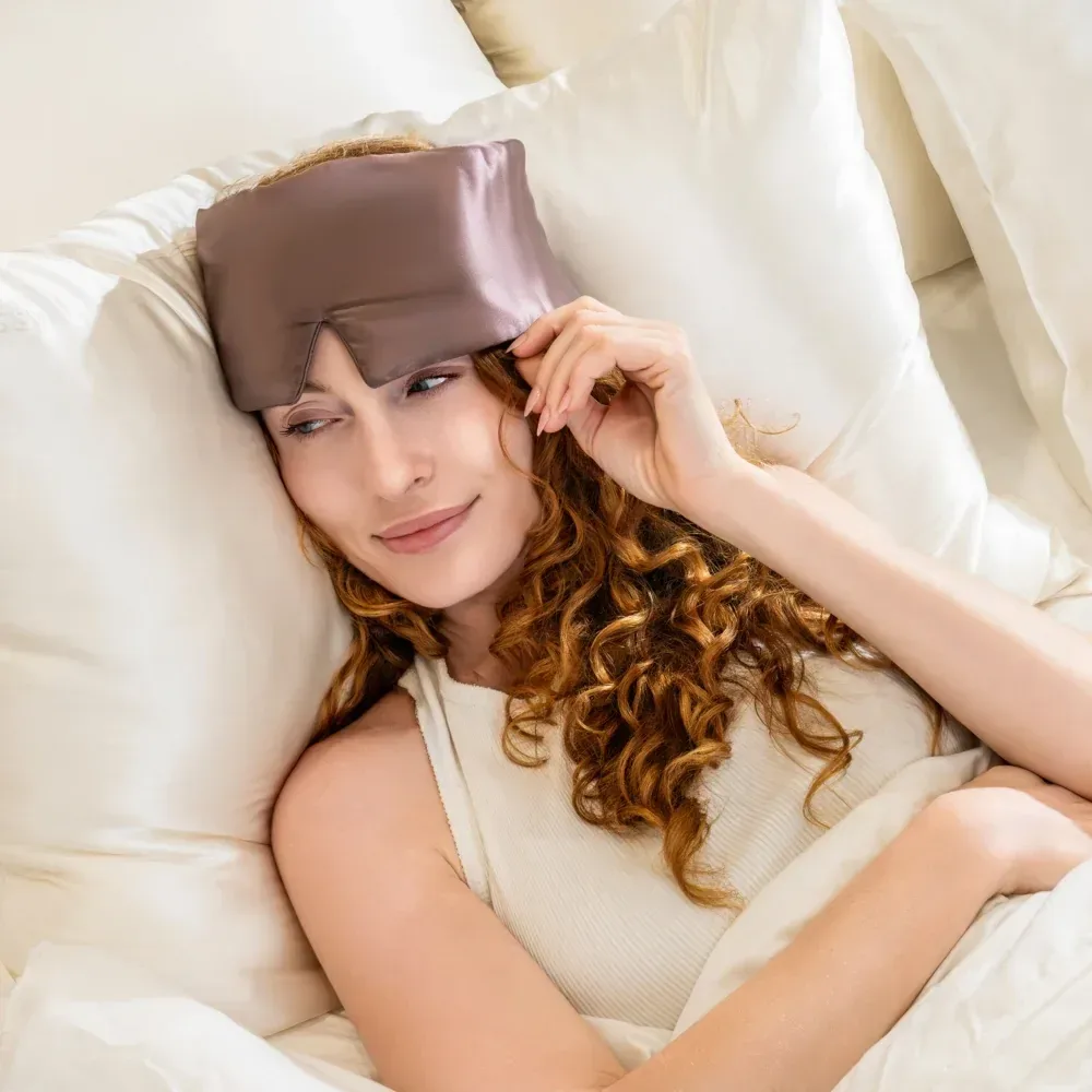 Sleep Mask – Plum – Weighted