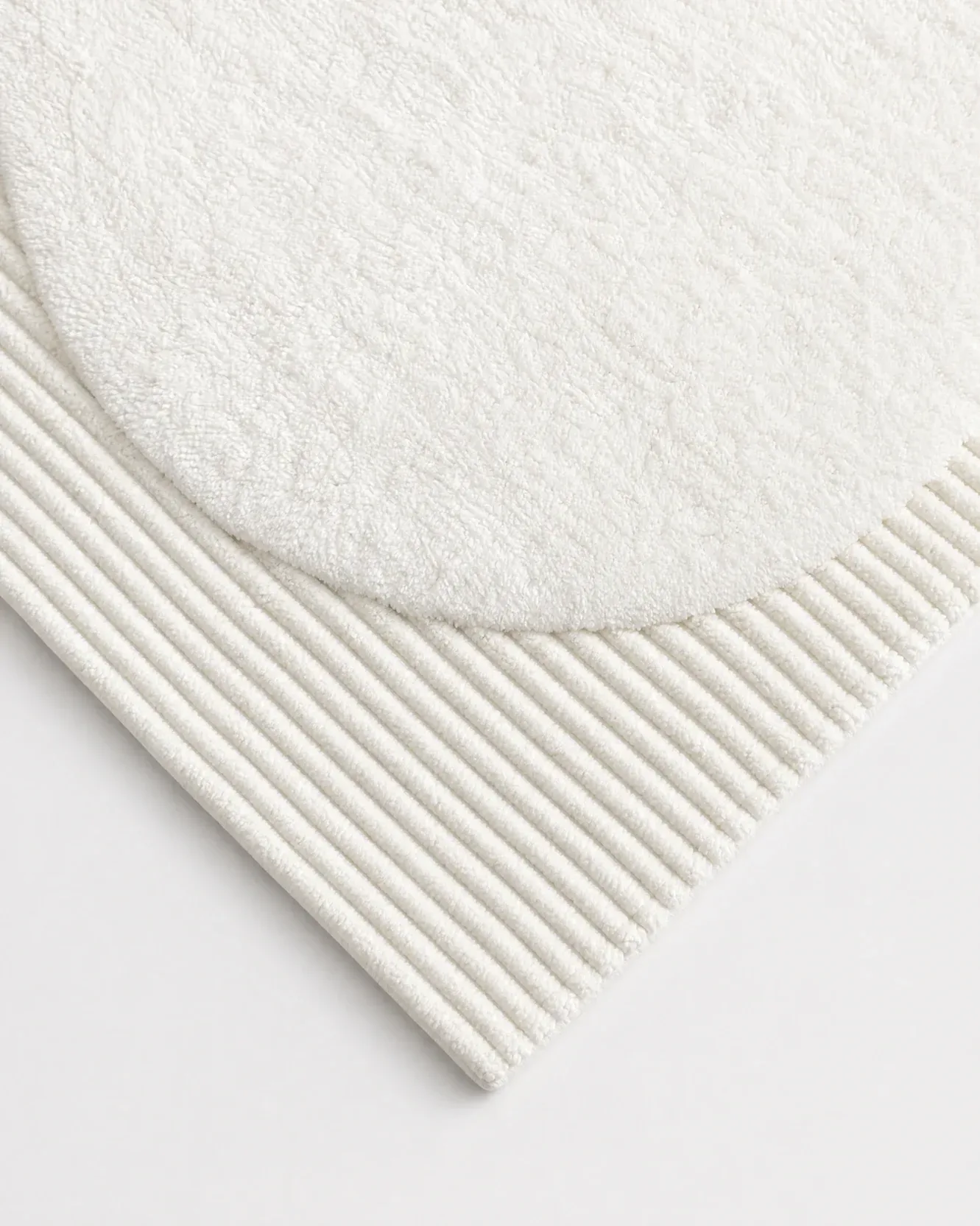 Hotel Luxury Bath Rug