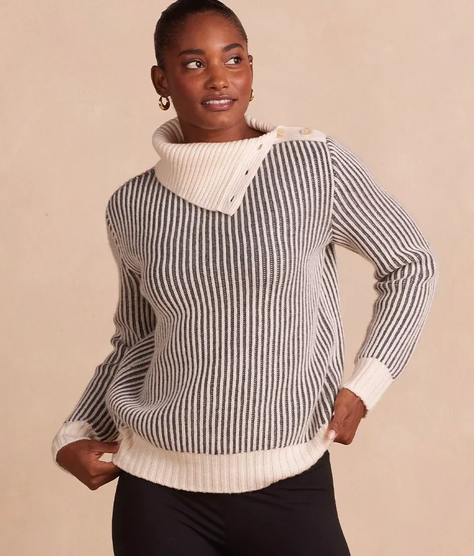 The Luxe Cashmere Blend Two-Tone Button Neck Sweater – Dune & Charcoal