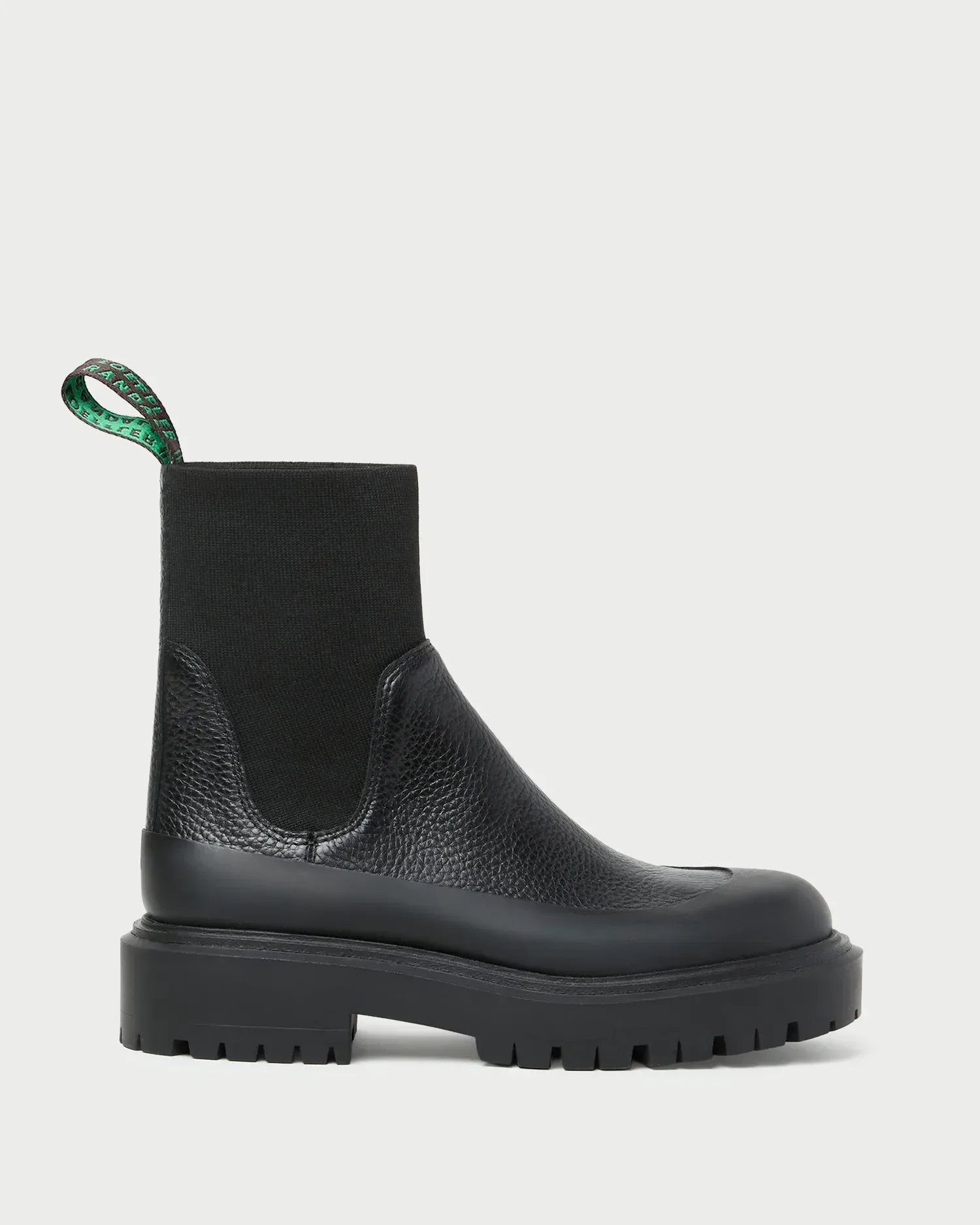 Suri Boot