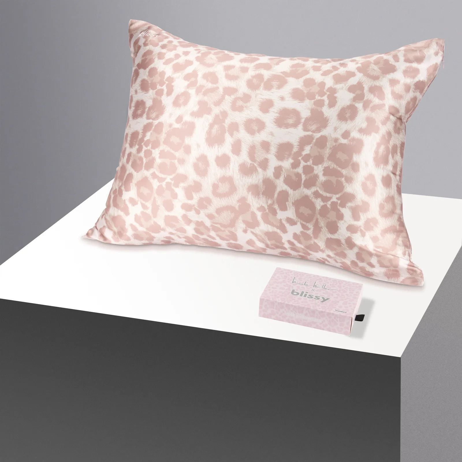 Pillowcase – Nicole Miller – Mauve Cheetah – King