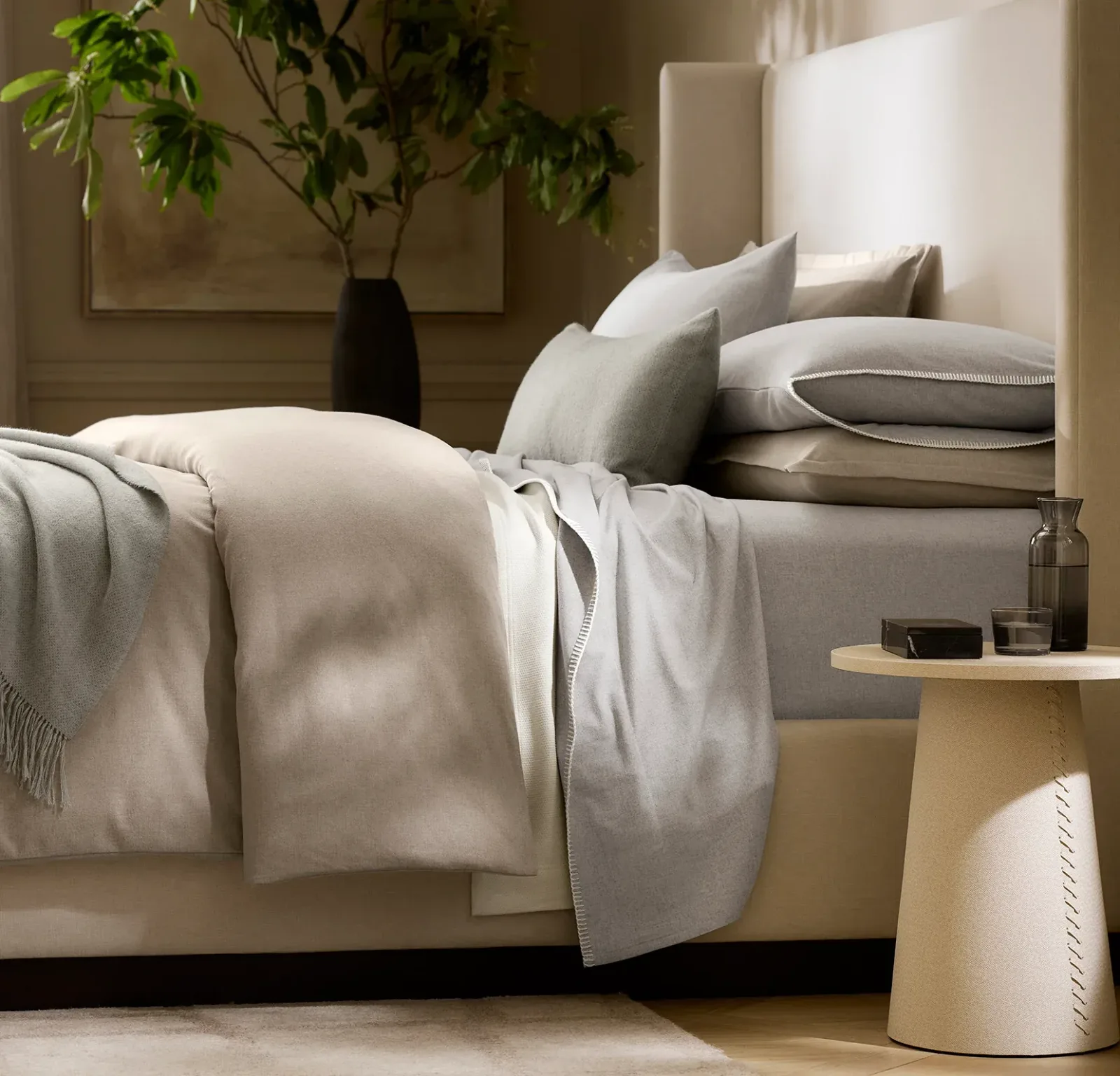 Flannel Pillowcase Set – Heathered Fog/Cream Whipstitch
