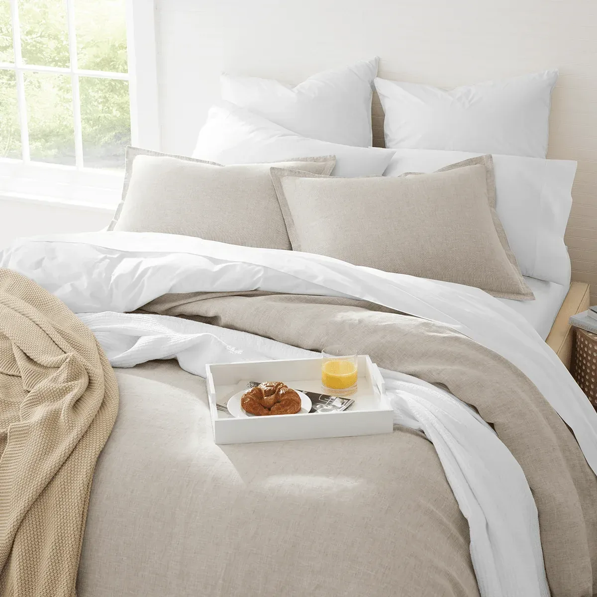Linen Duvet Cover & Shams Set