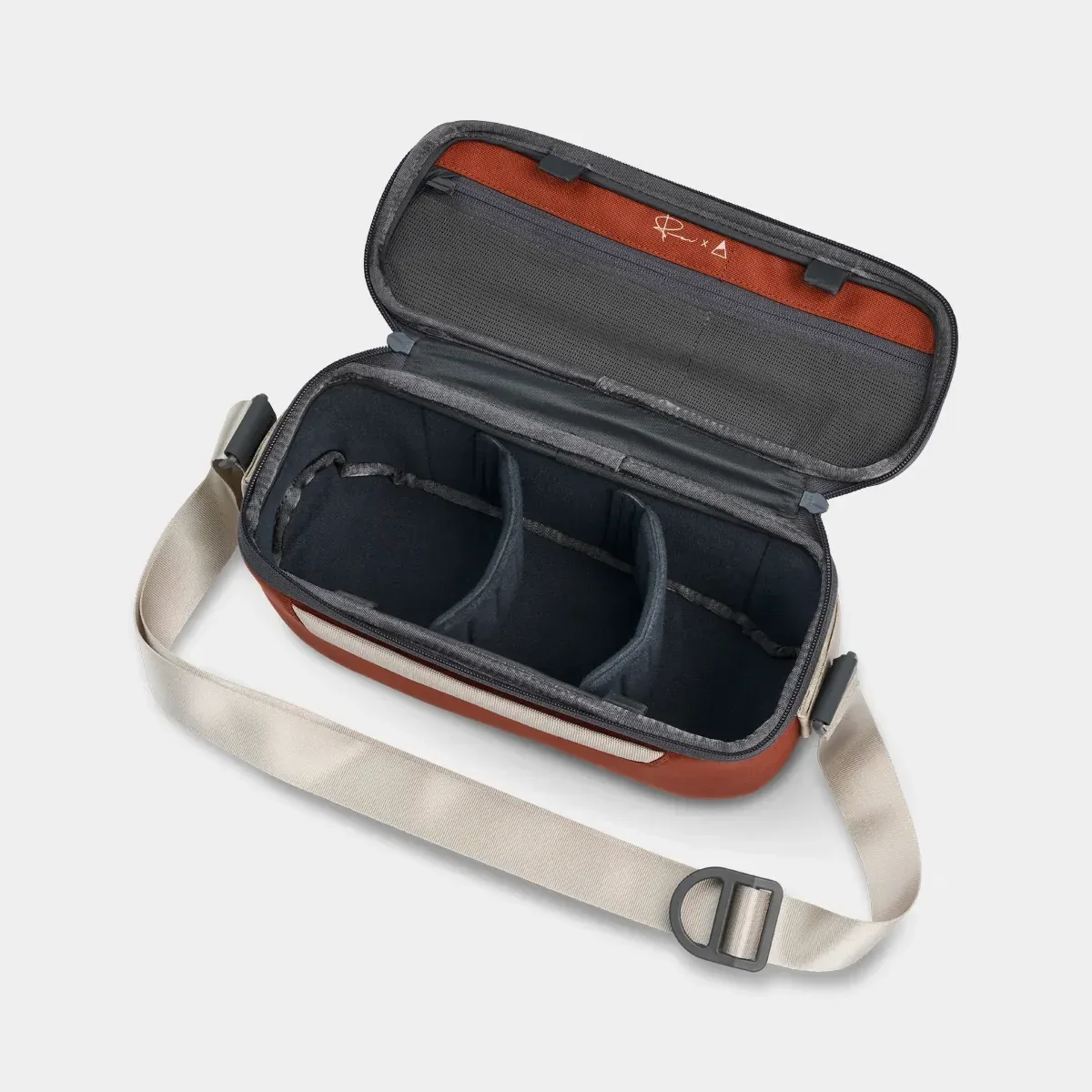 Luma Camera Sling 9L – Expert Voice