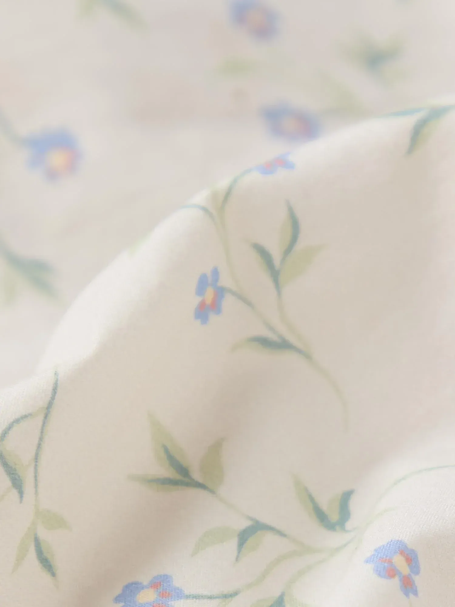 Cream Spring Sprig Cotton Duvet Cover