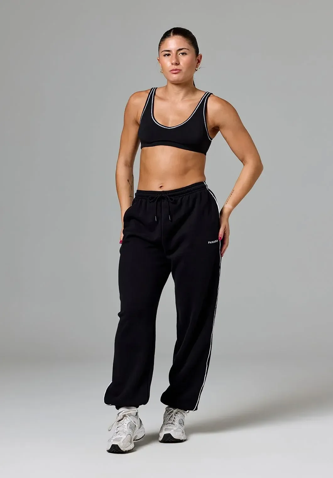 CloudEase™ ShapeLock™ Oversized Contrast Jogger Black